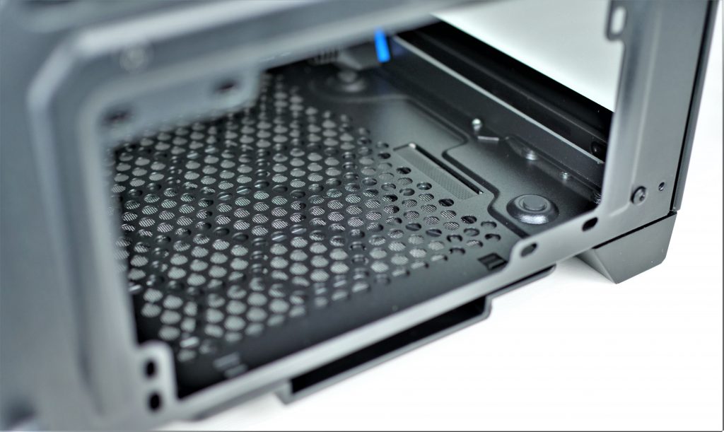 Test boîtier BitFenix Saber : un katana redoutable ? 7 P1093509