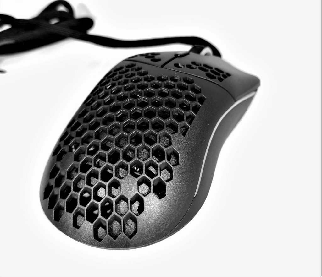 Asus Rog Scabbard : un tapis de souris étonnant ! 13 70556940 380725155941450 7767184871457292288 n