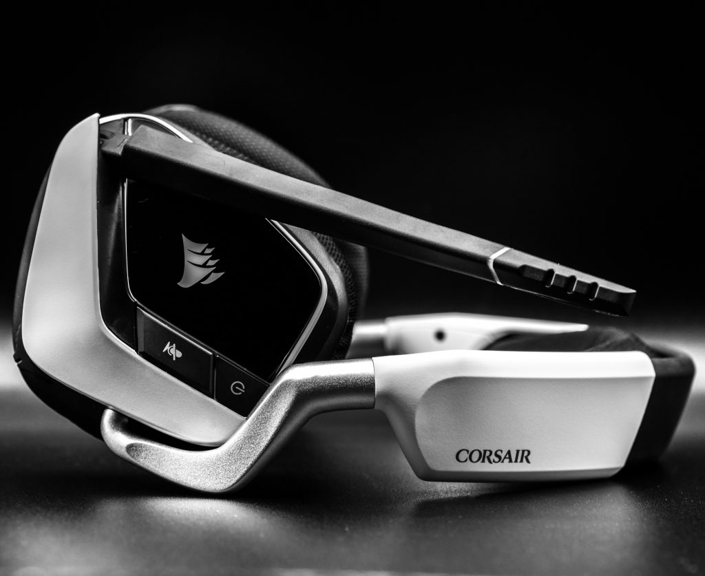 Test : Corsair Void RGB Elite Wireless 7.1 2 Corsair VOID RGB ELITE WIRELESS 1