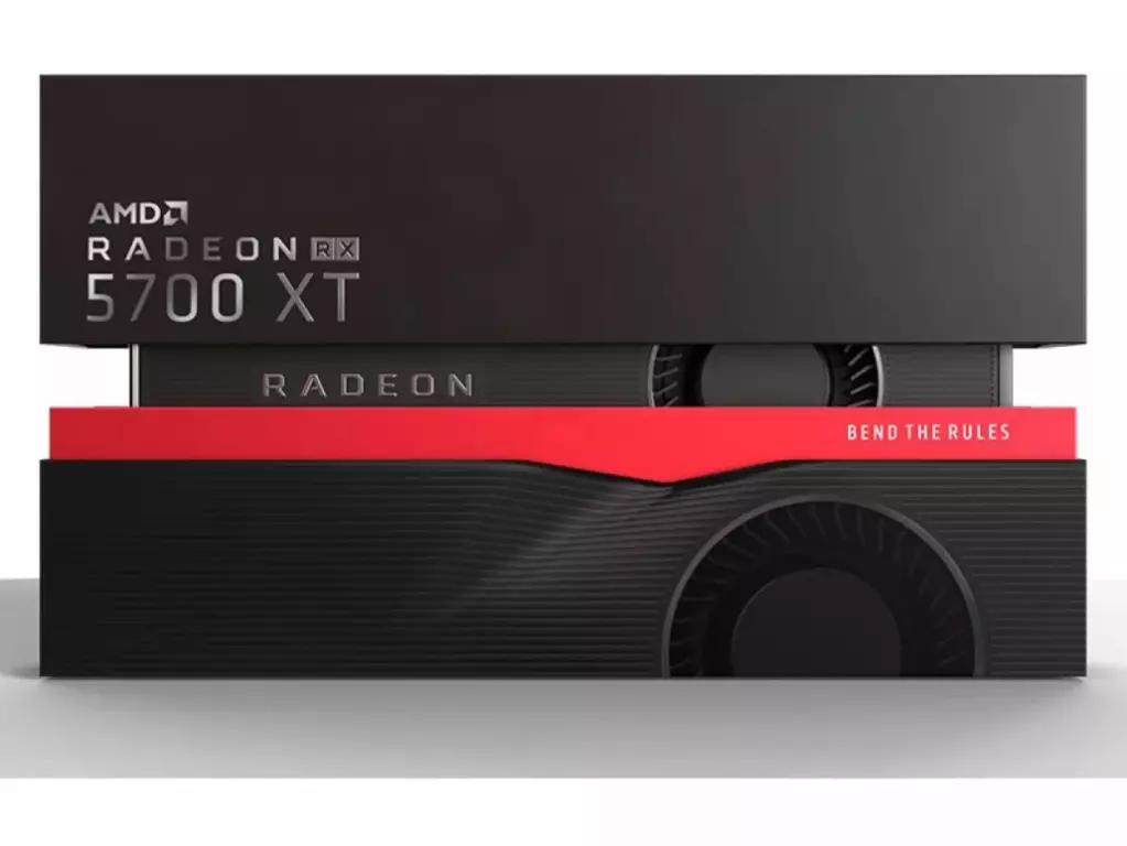 AMD confirme un recentrage sur RDNA3 et RDNA4, fin des optimisations au lancement pour les RX 6000 et RX 5000 2 AMD Radeon RX 5700 XT Packaging 1030x773 1 jpg webp