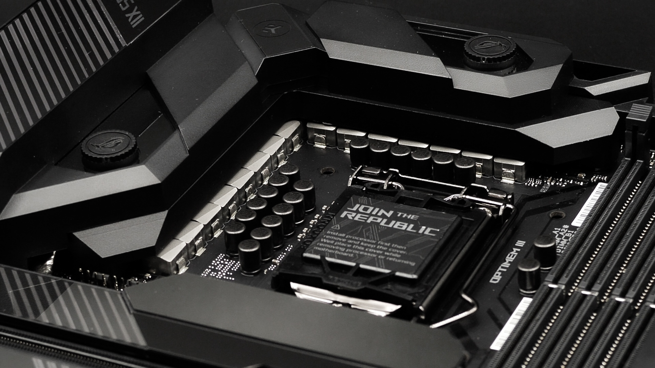 Asus ROG Maximus XII Formula : Toujours aussi belle ! 5 Z490 Formula XII 16
