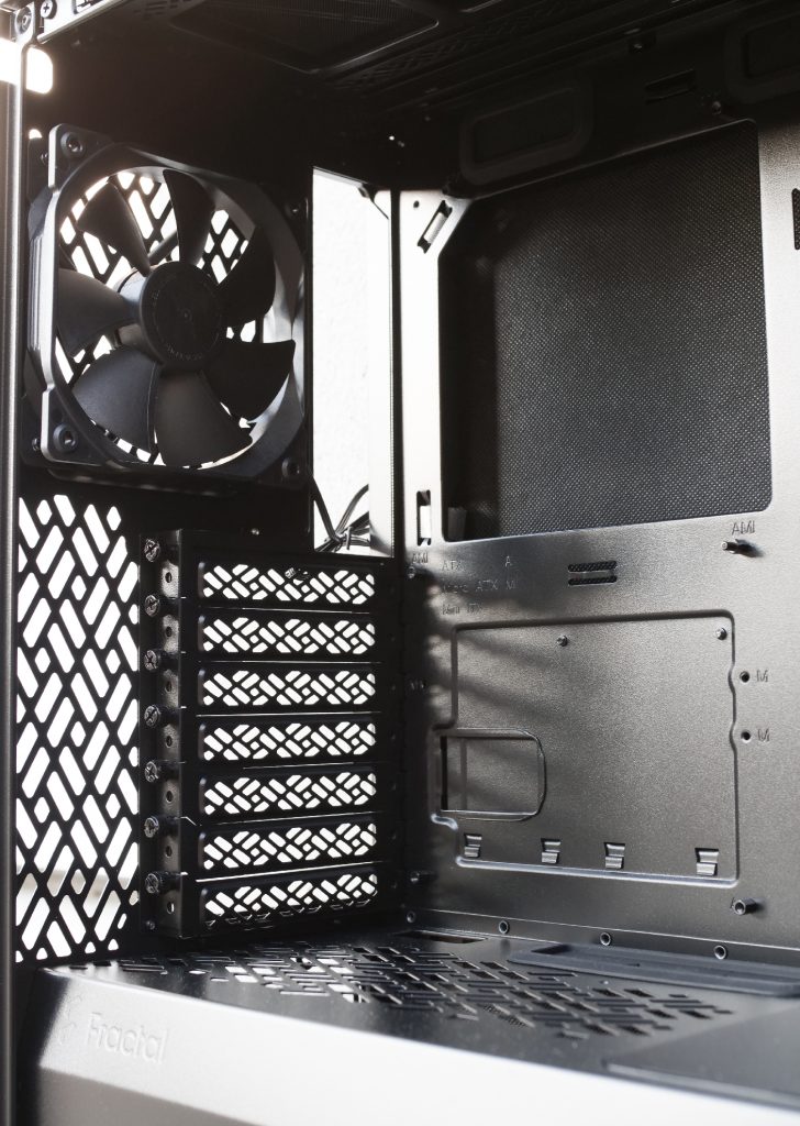 Fractal Design Define 7 Compact : Le test 6 Define 7 compact 15