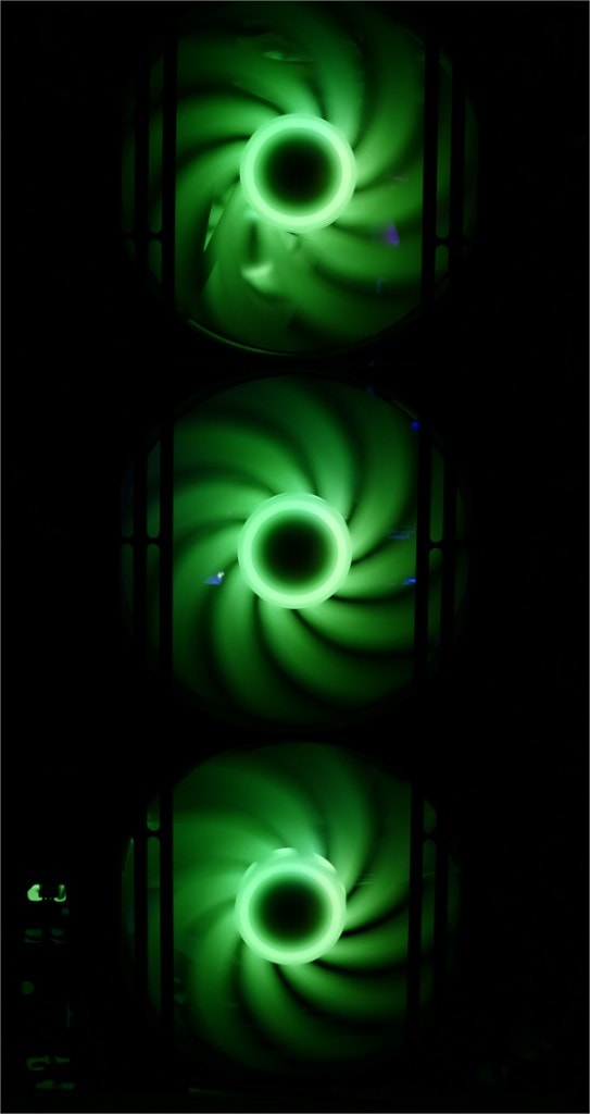 Test du Phanteks Eclipse P500A DRGB : The best ? 5 1172078.JPG @ 222 Calque 0 RVB8