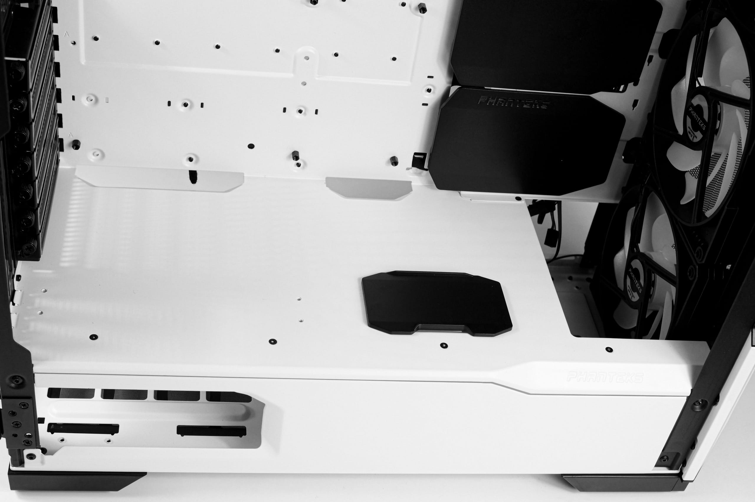 Test du Phanteks Eclipse P500A DRGB : The best ? 14 Phanteks P500A 23