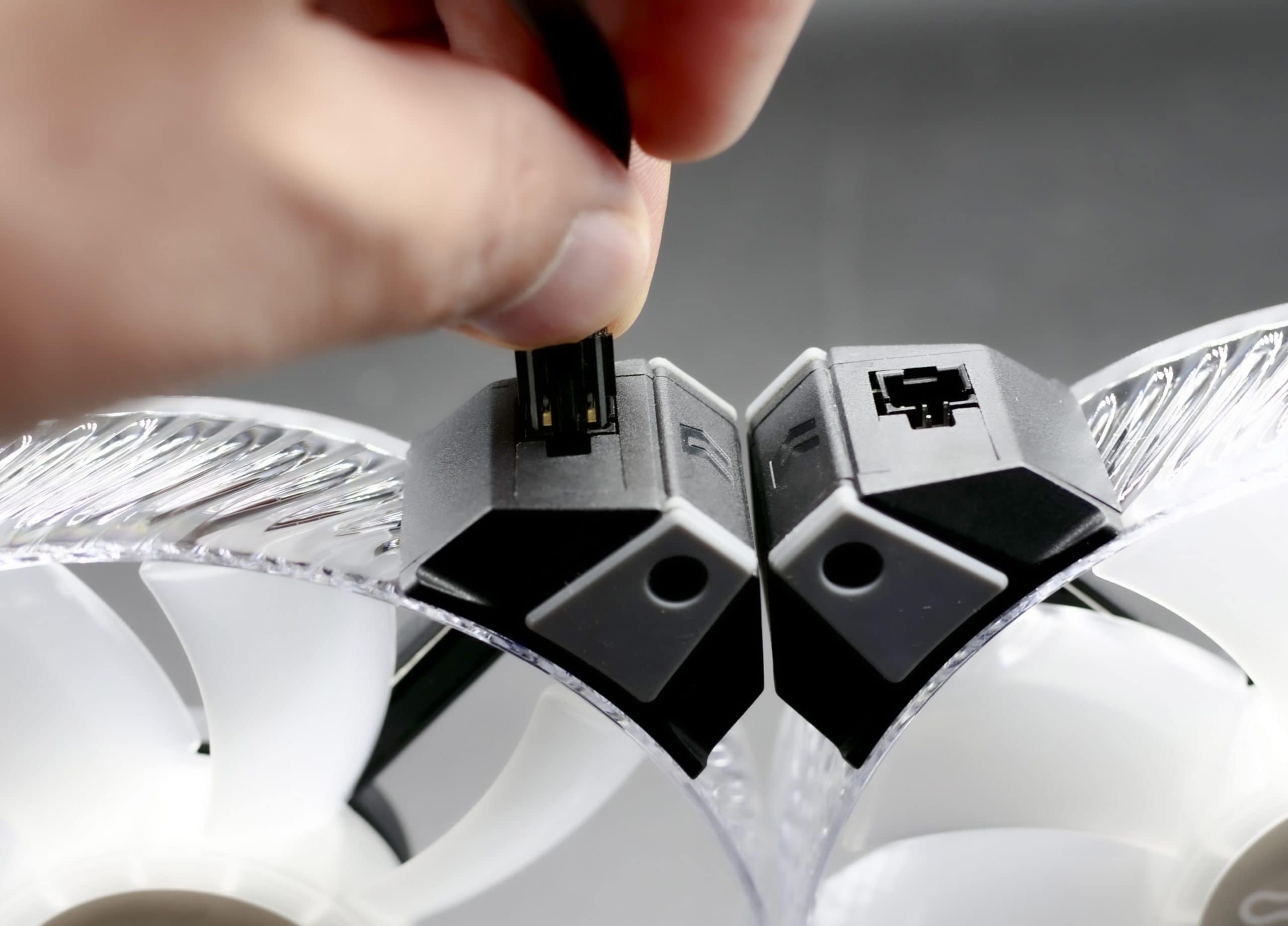 InWin Saturn ASN 120 : Rapport Q/P imbattable ? 10 1172301 scaled