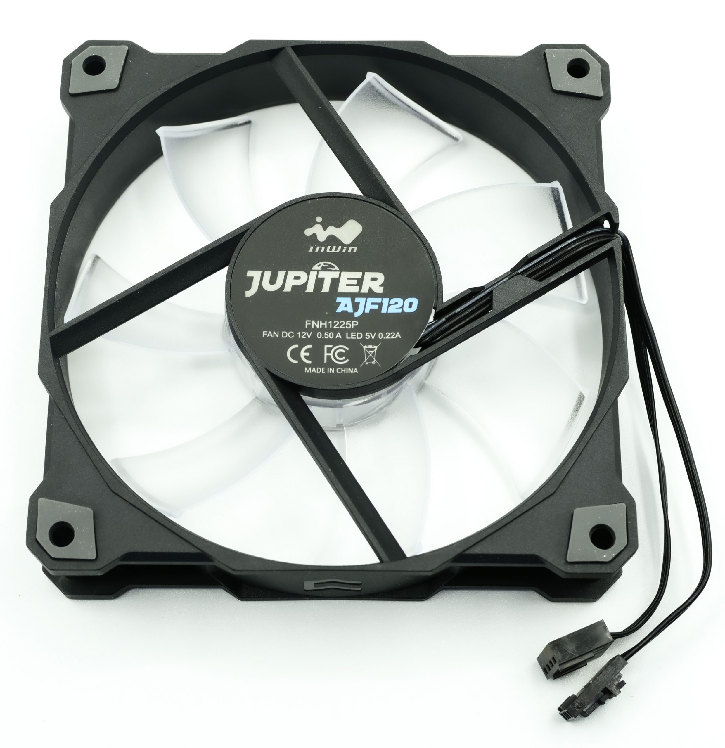 Test AIO InWin SR36 : Un concurrent sérieux? 10 11728668 1 scaled