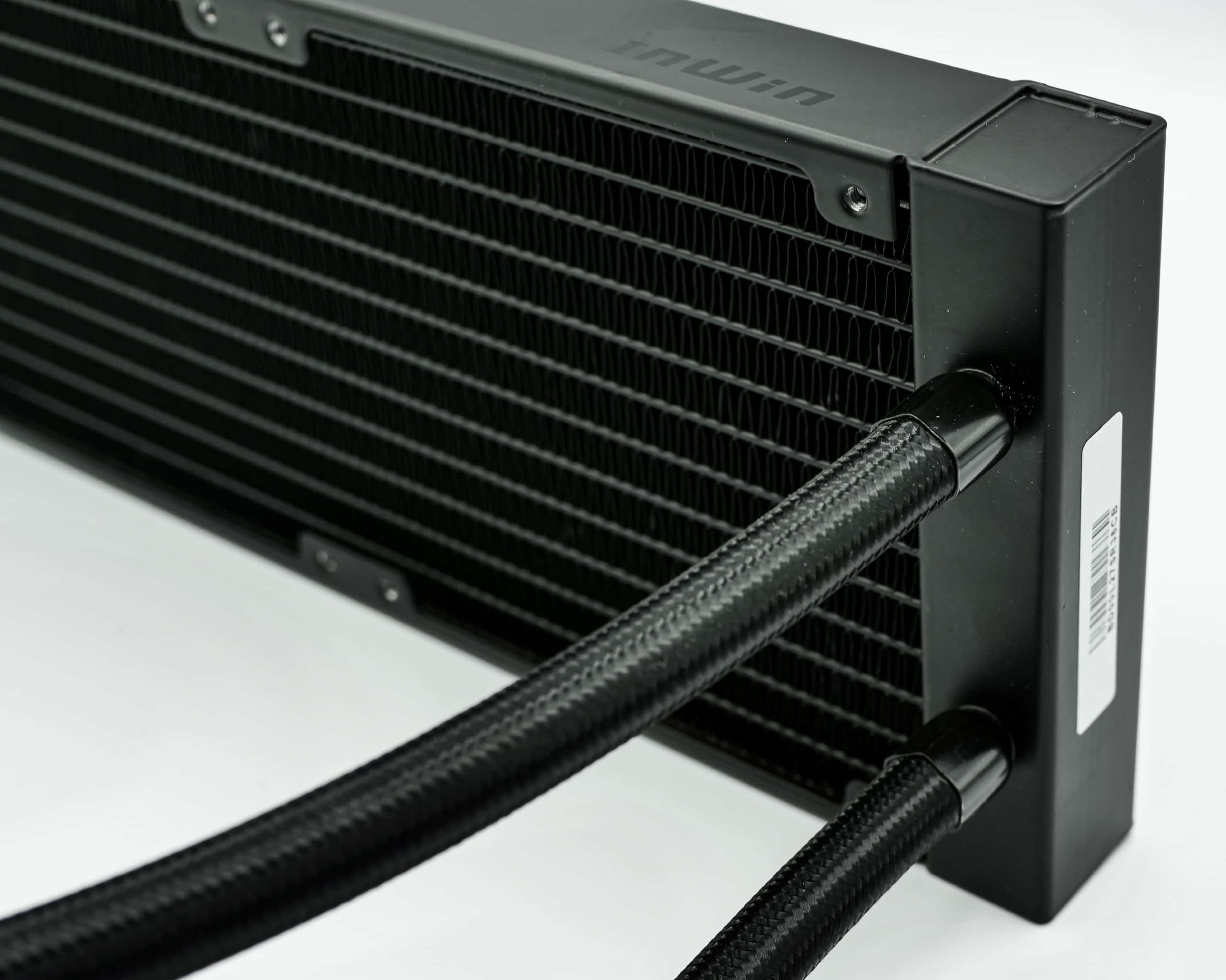 Test AIO InWin SR36 : Un concurrent sérieux? 4 1172901