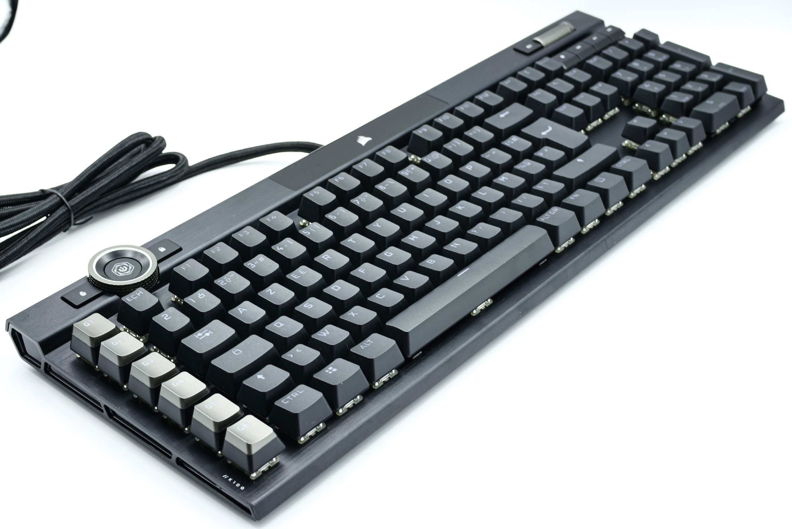 Test du Corsair K100 RGB : Le clavier parfait ?! 11 Corsair K100 RGB 17 1