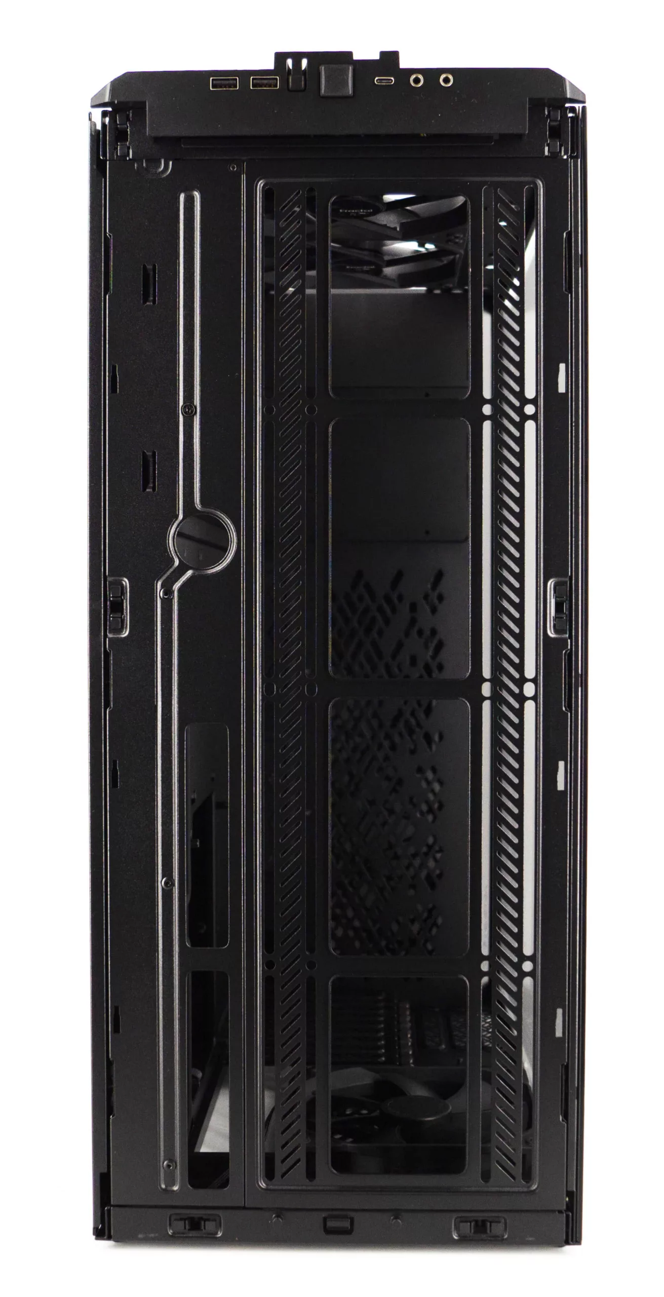 Test du Fractal Meshify 2 XL : un diamant noir dans un écrin d'acier 8 DSC07331 1 scaled