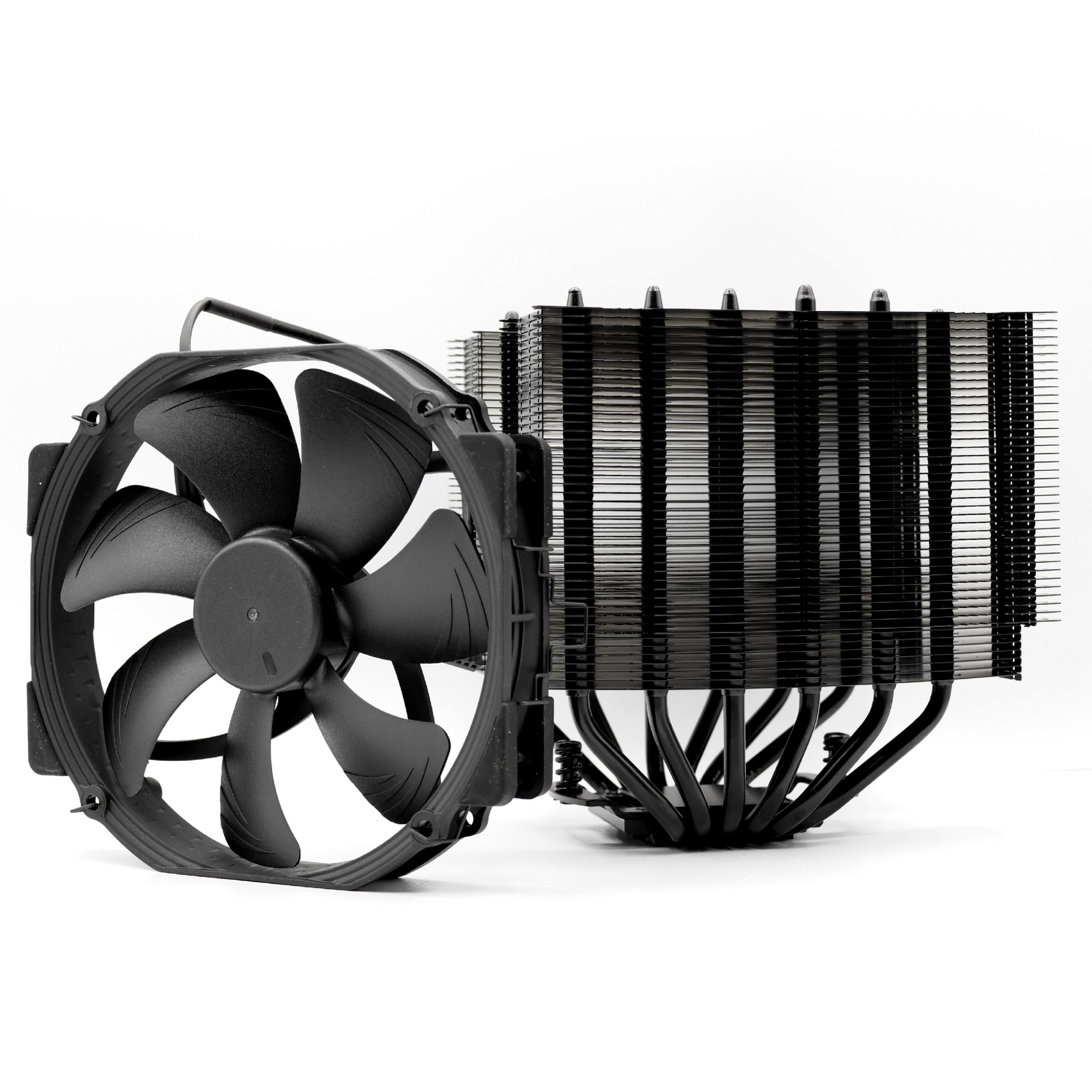 Test du Noctua NH-D15S chromax.black 10 NH D15S 18 scaled