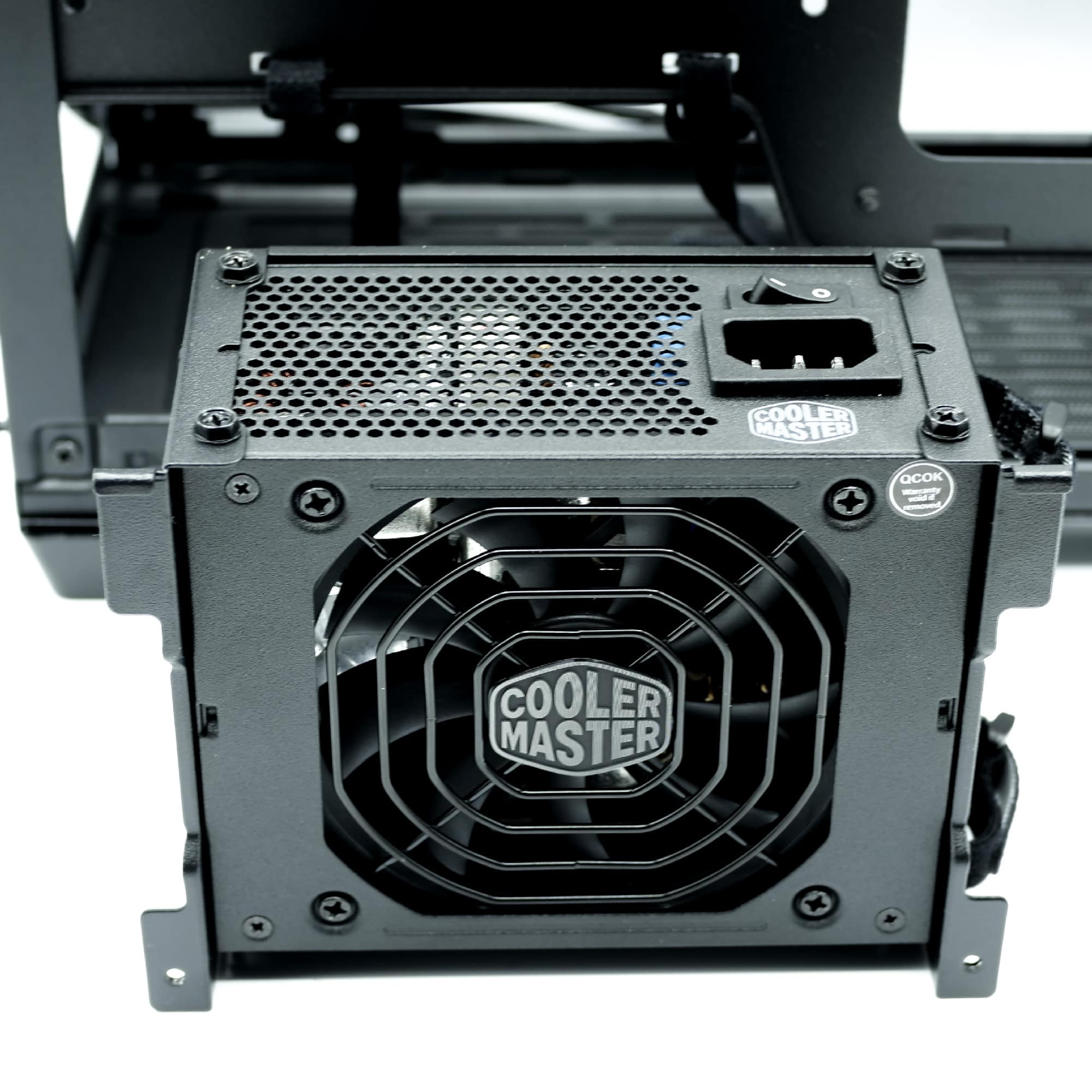 Cooler Master Masterbox NR200P en test 19 NR200P 27 2