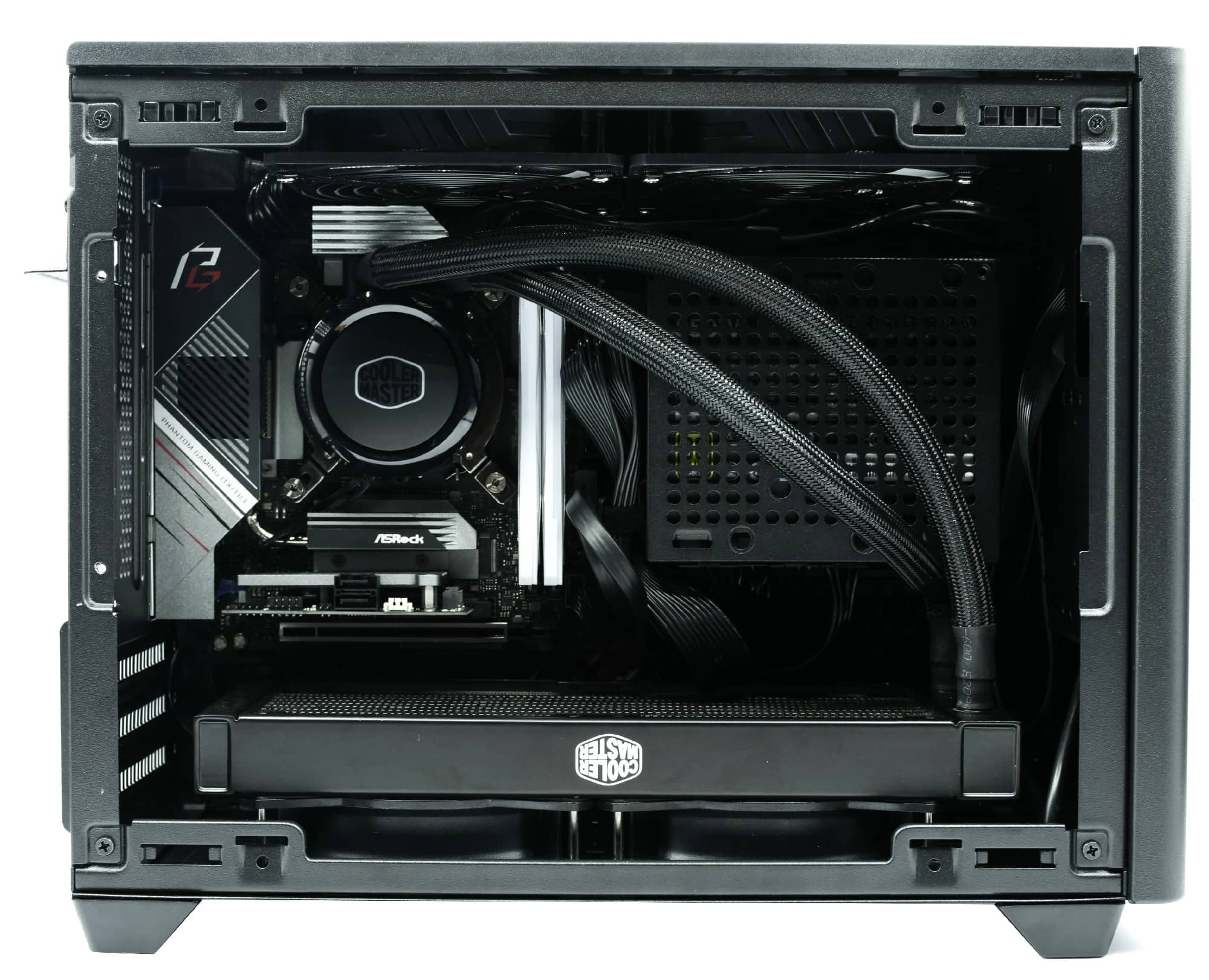 Cooler Master Masterbox NR200P en test 17 NR200P 27