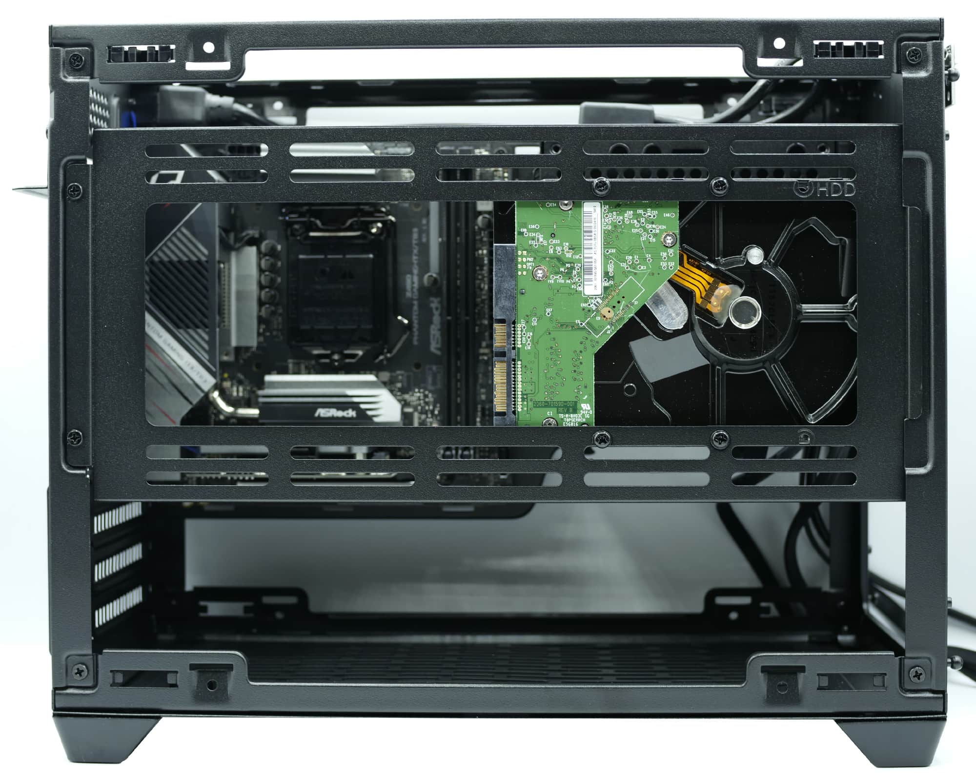 Cooler Master Masterbox NR200P en test 3 NR200P 34