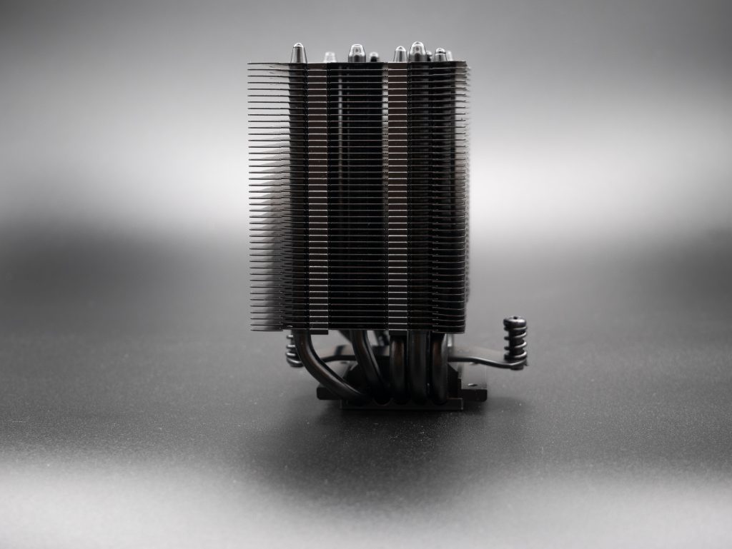 Noctua-NH-U9S-Black-08