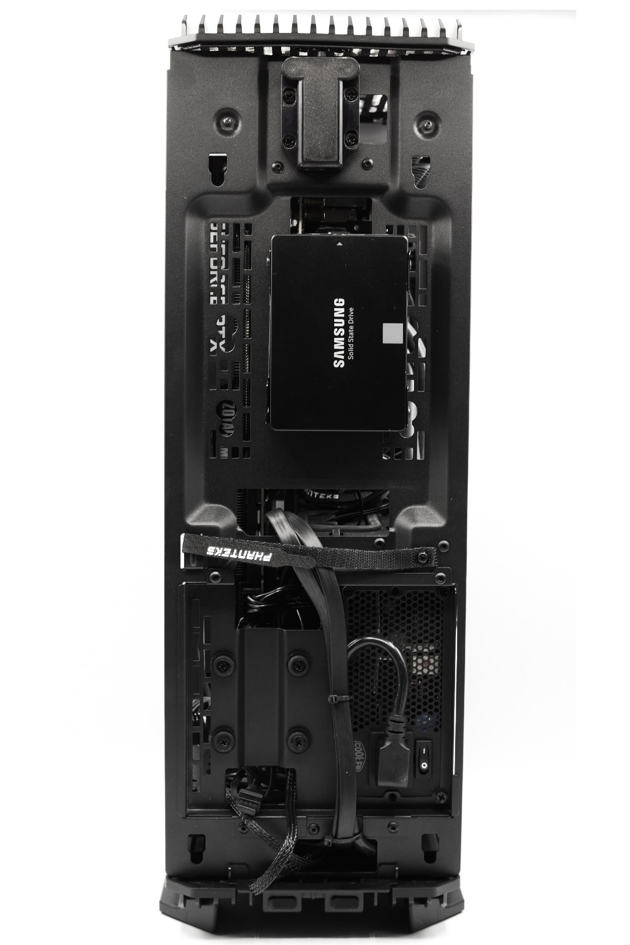 Phanteks Evolv Shift 2 en test : Le plus élégant ? 17 phanteks evolv shift 2 33 1