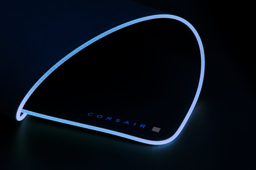 Corsair MM700 RGB : un tapis hors-normes ? 7 IMG 1756 HDR JPEG 6 scaled