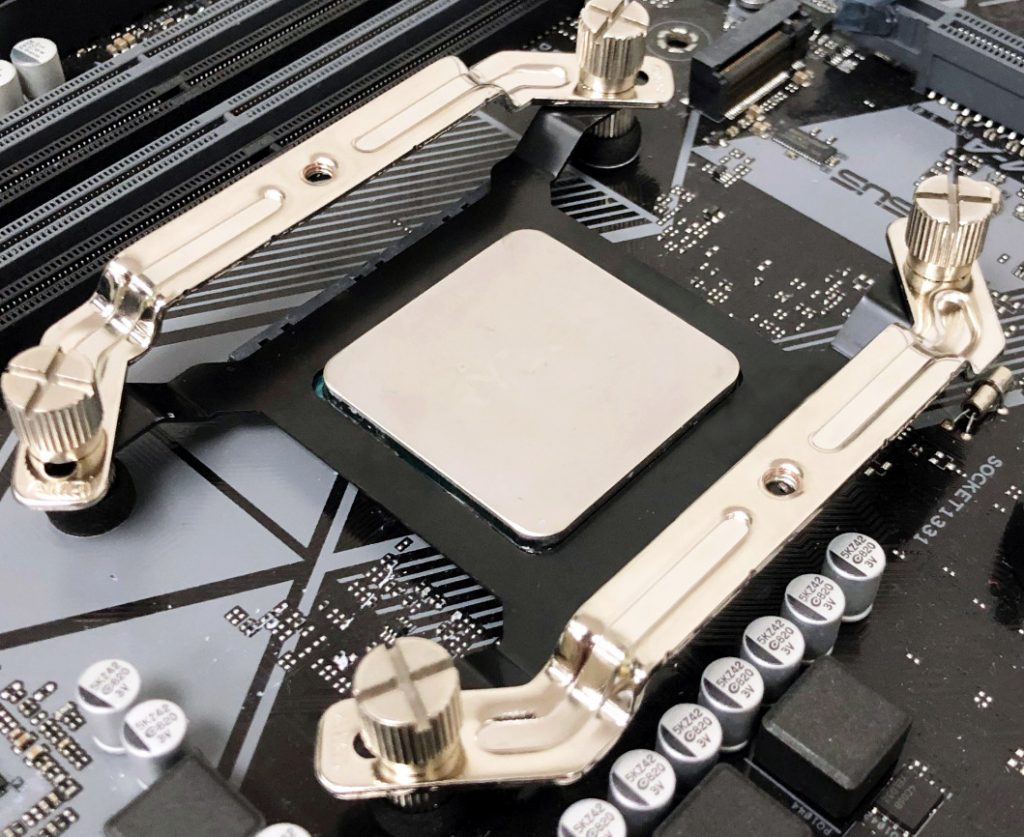 GELID crée un support de protection pour AMD Ryzen 2 GElid support de protection