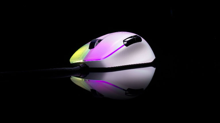 (MAJ du 18/05/2021) ROCCAT dévoile ses souris gaming KONE PRO 3 ROCCAT Kone Pro 001