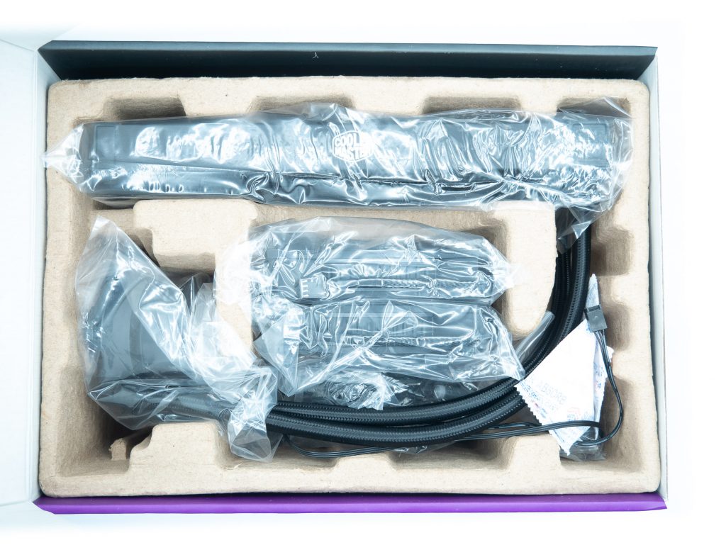 Test du Cooler Master ML240 Illusion : ARGB en avant 3 CoolerMaster ML240 Illusion 09