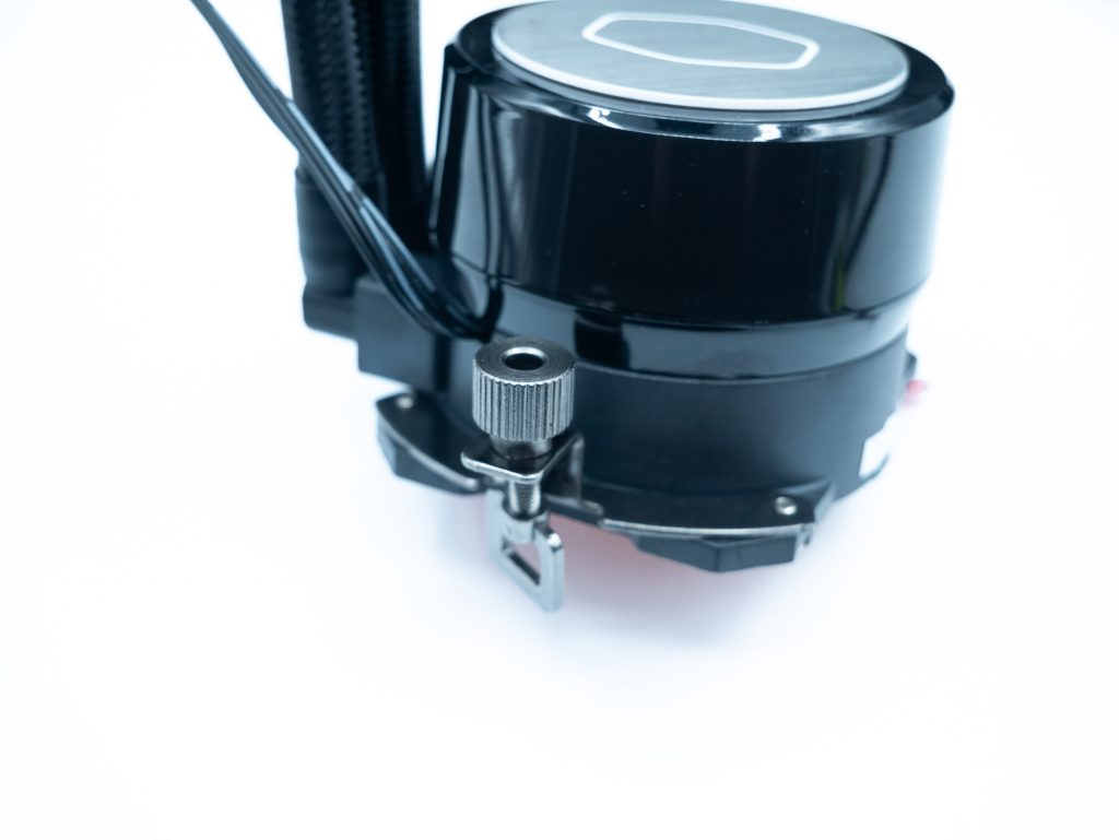 Test du Cooler Master ML240 Illusion : ARGB en avant 3 CoolerMaster ML240 Illusion 31