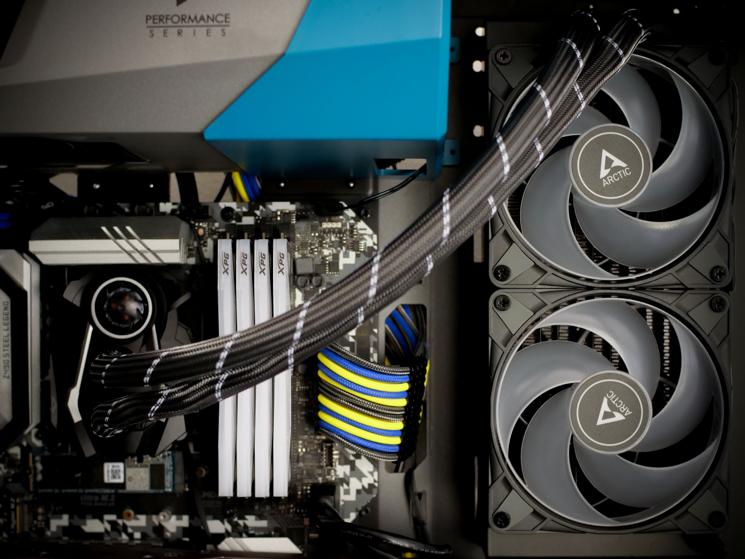 Test du Liquid Freezer II 240 RGB : Arctic passe à la vitesse supérieure ? 9 Freezer 240 rgb 13