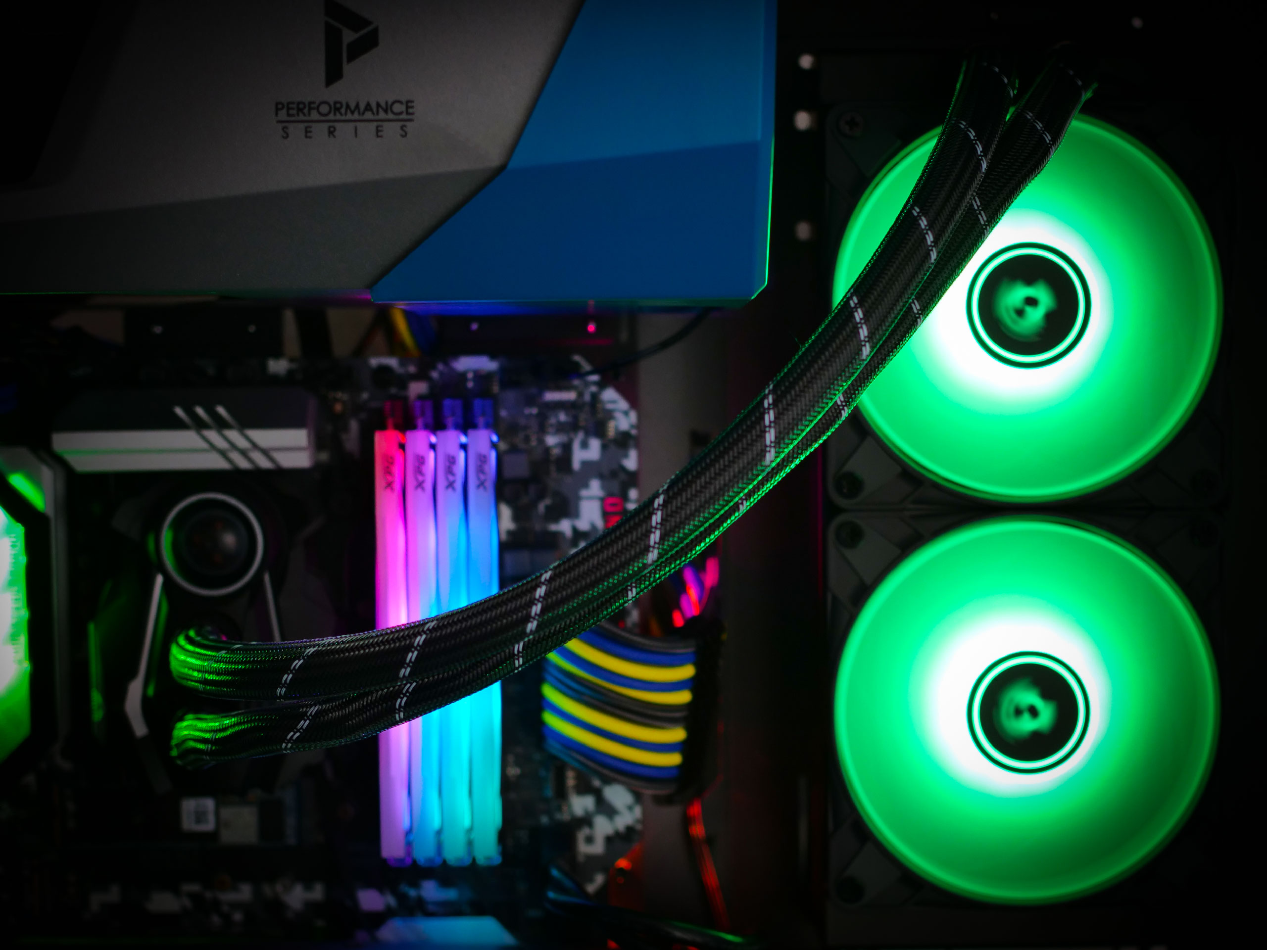 Test du Liquid Freezer II 240 RGB : Arctic passe à la vitesse supérieure ? 10 Freezer 240 rgb 14