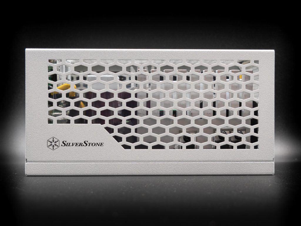 Silverstone Nightjar NJ700 17