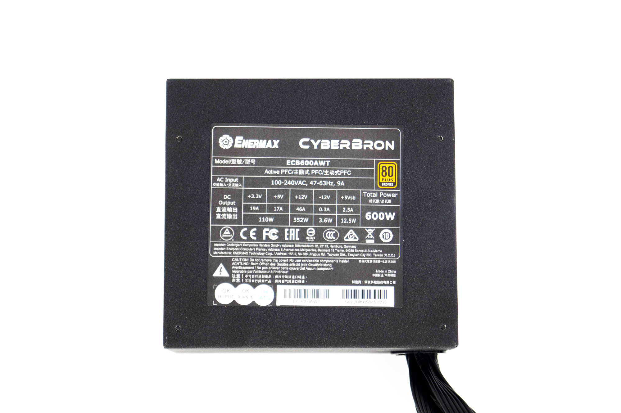 L'alimentation ENERMAX Cyberbron 600W se présente 10 ENERMAX Cyberbron 600W 016 1