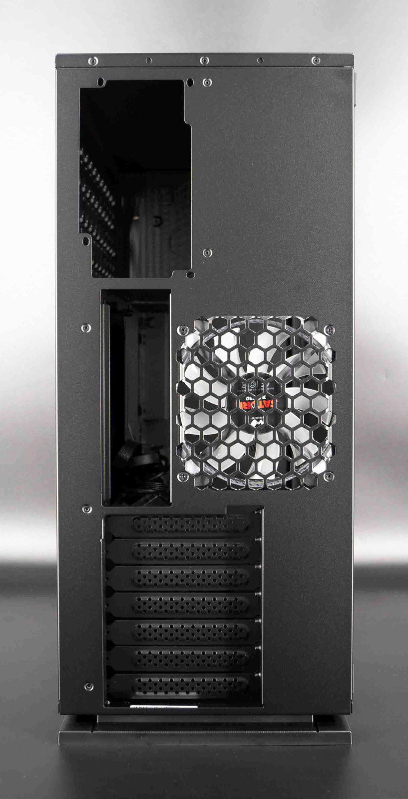InWin 309 GE 015