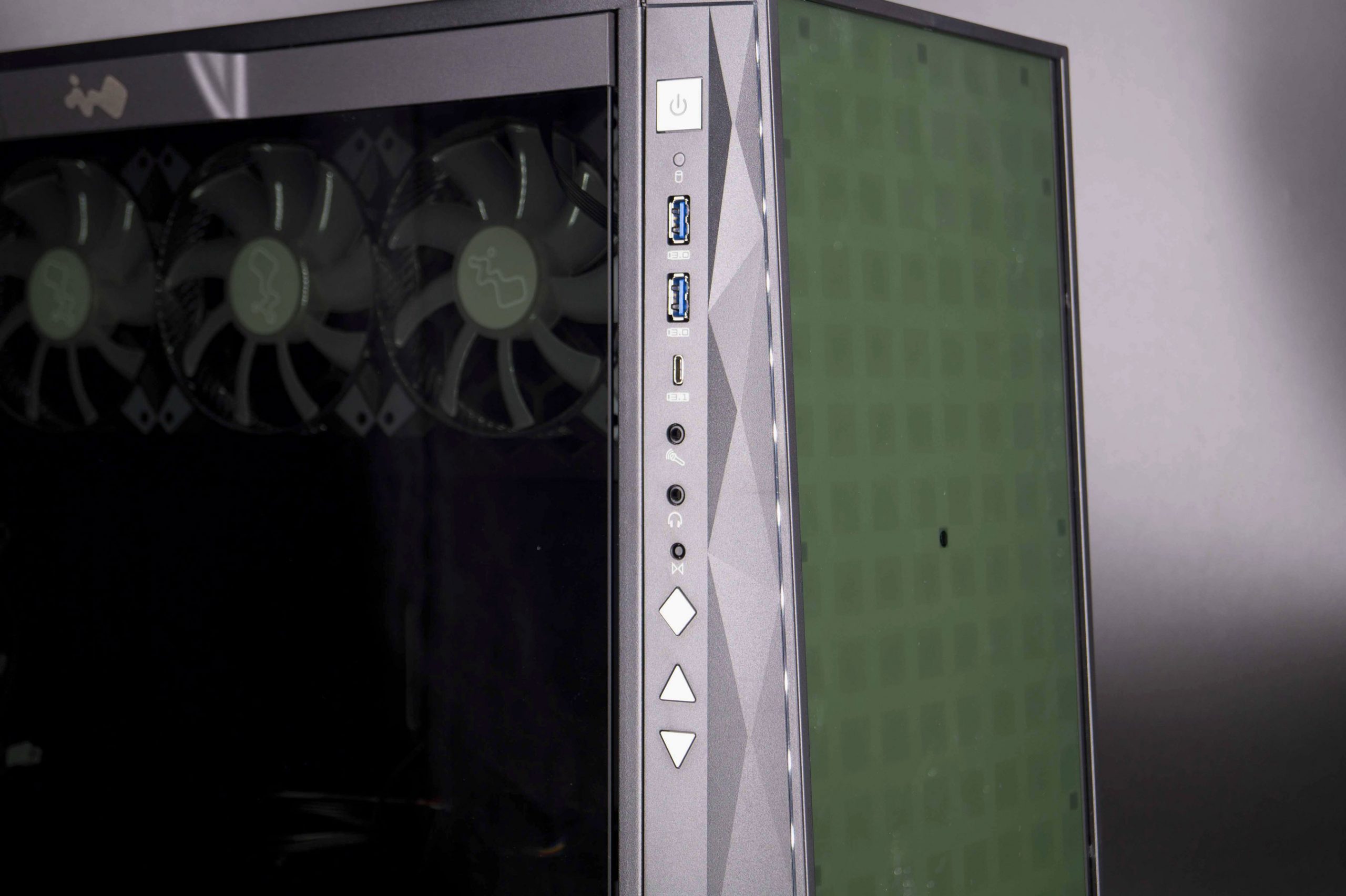 InWin 309 GE 023 scaled