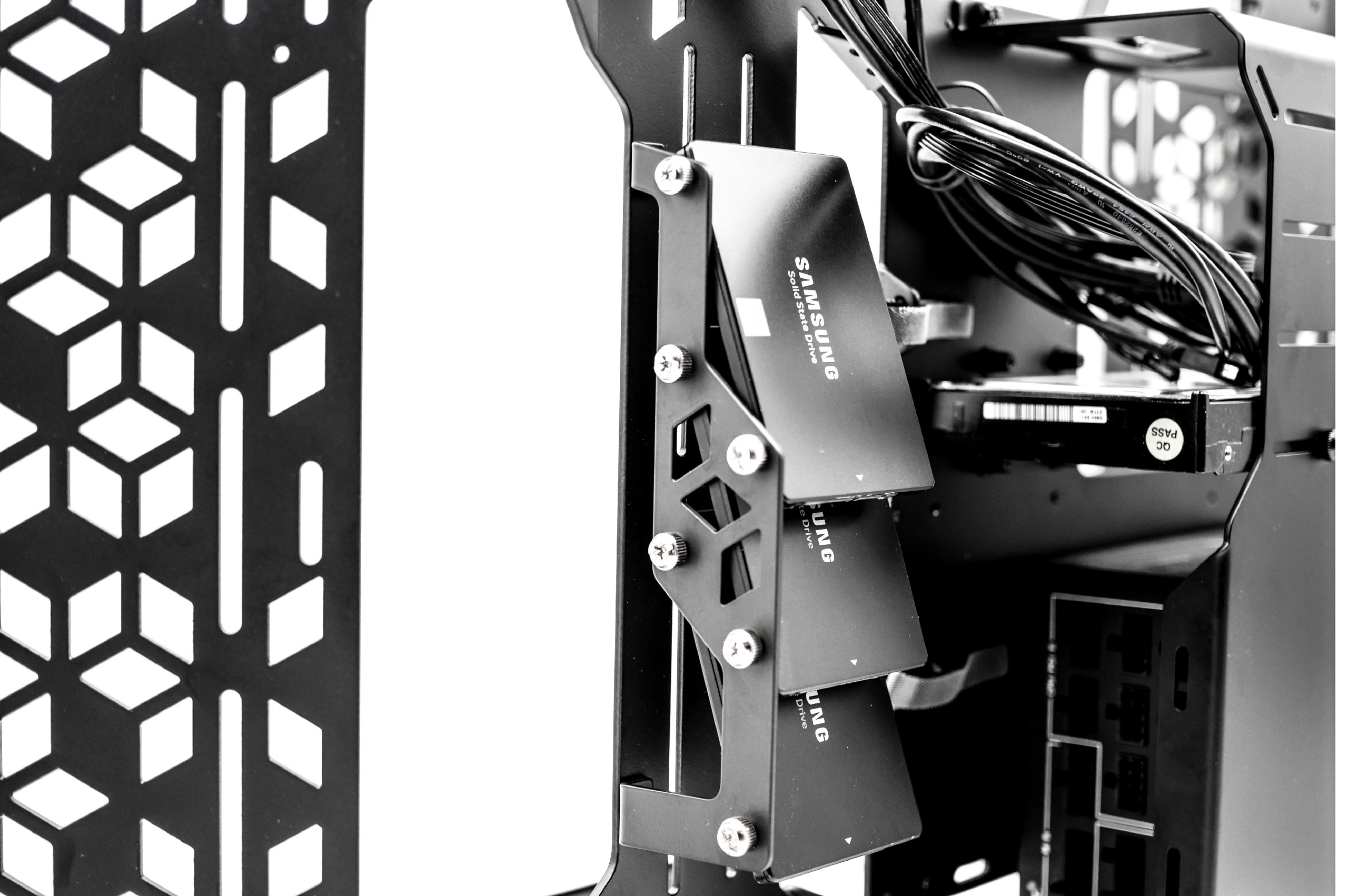 Cooler Master MasterFrame 700 : du jamais vu ? 10 coolermaster masterframe 700 62