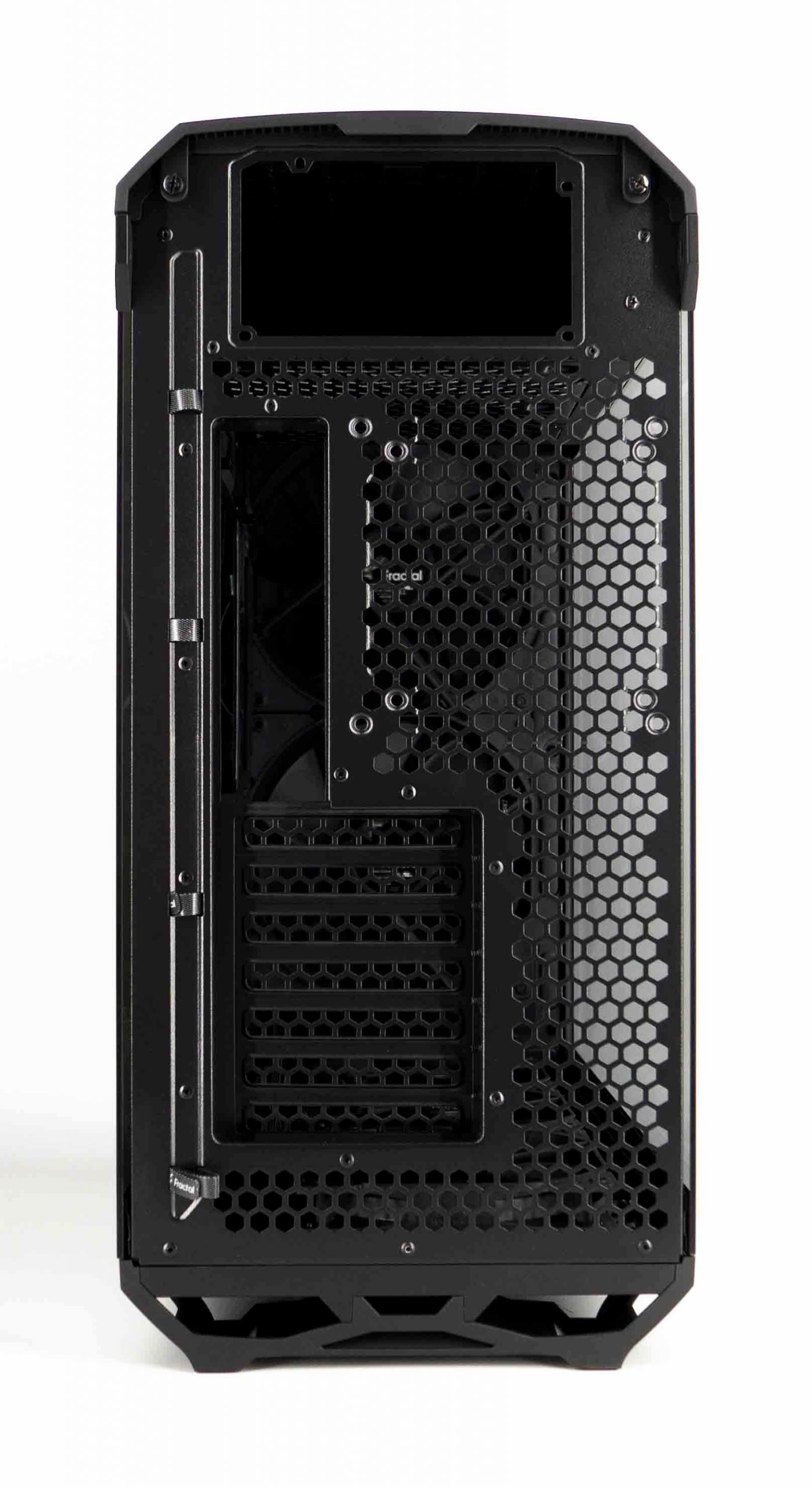 Test du Fractal Torrent : le renouveau ? 5 Fractal Torrent 014 scaled