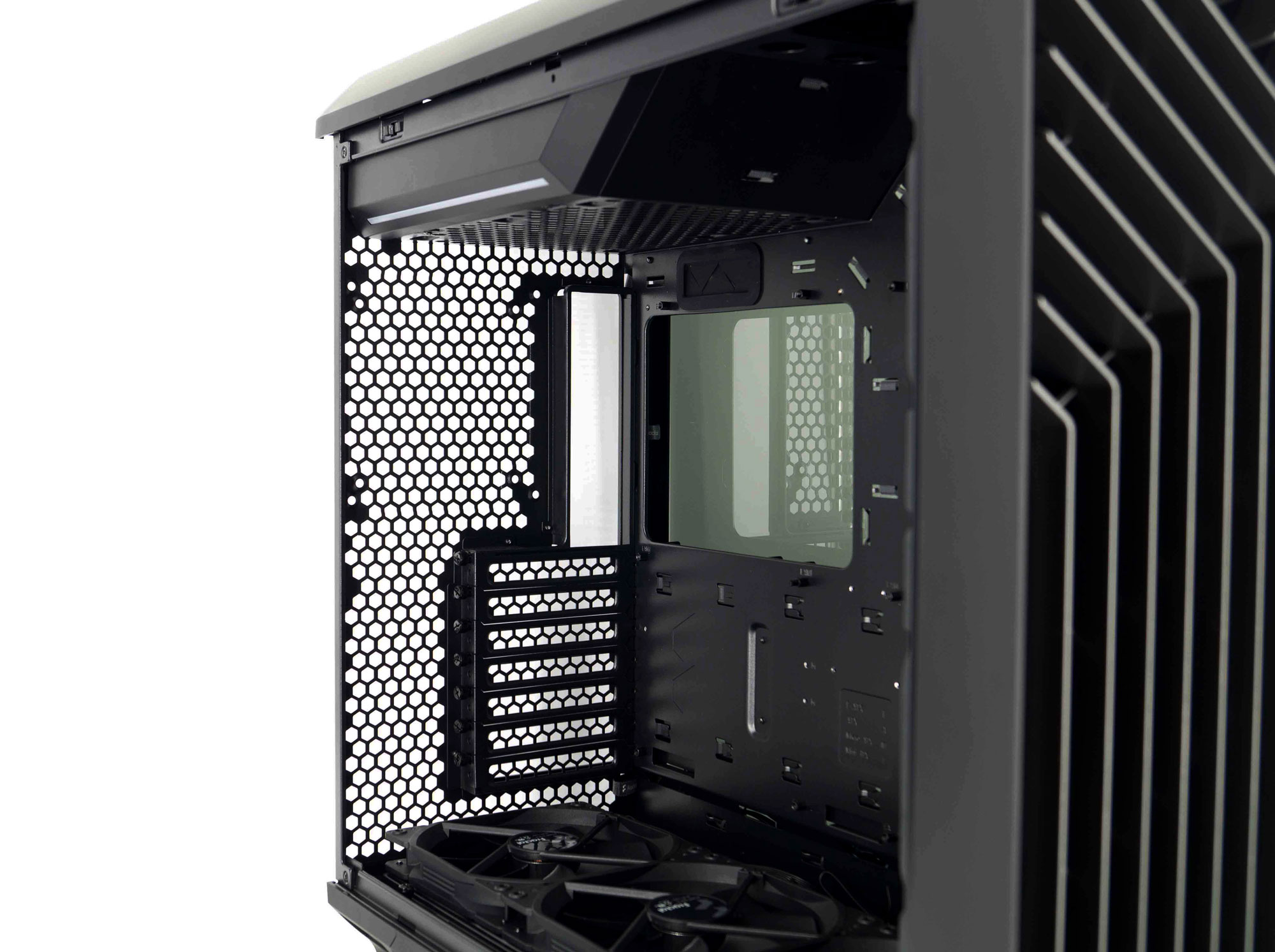 Test du Fractal Torrent : le renouveau ? 24 Fractal Torrent 044