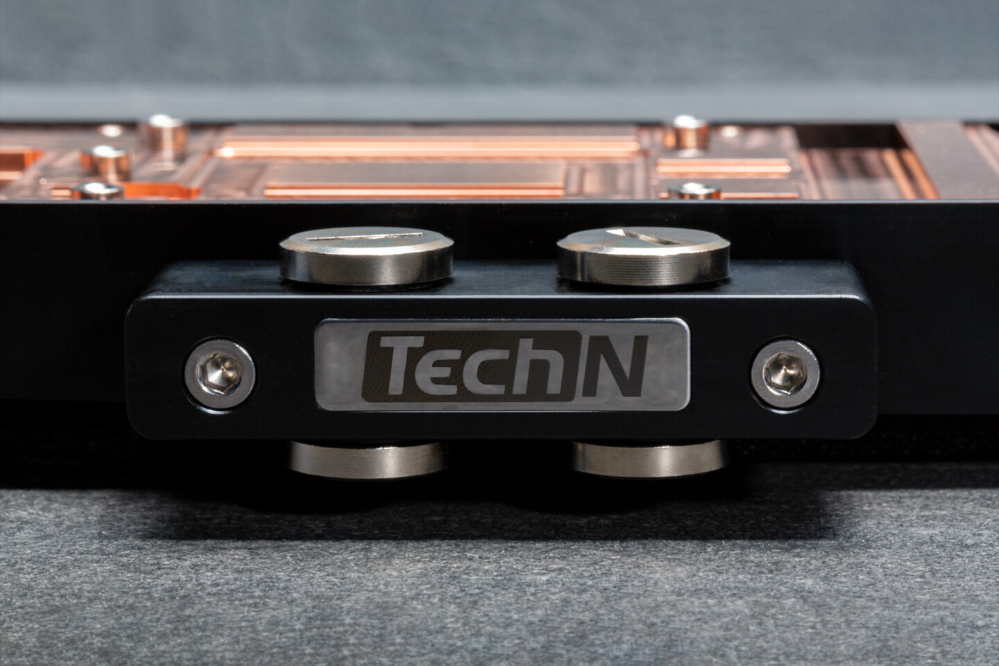 TechN Présente Ses Waterblock Pour Les Gpu AMD • Pause Hardware