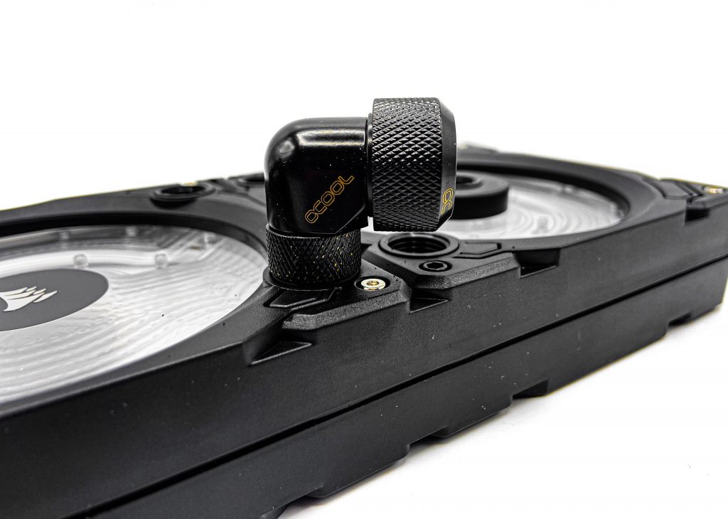 Test du combo réservoir / pompe Corsair XD7 5 Corsair-XD7-34