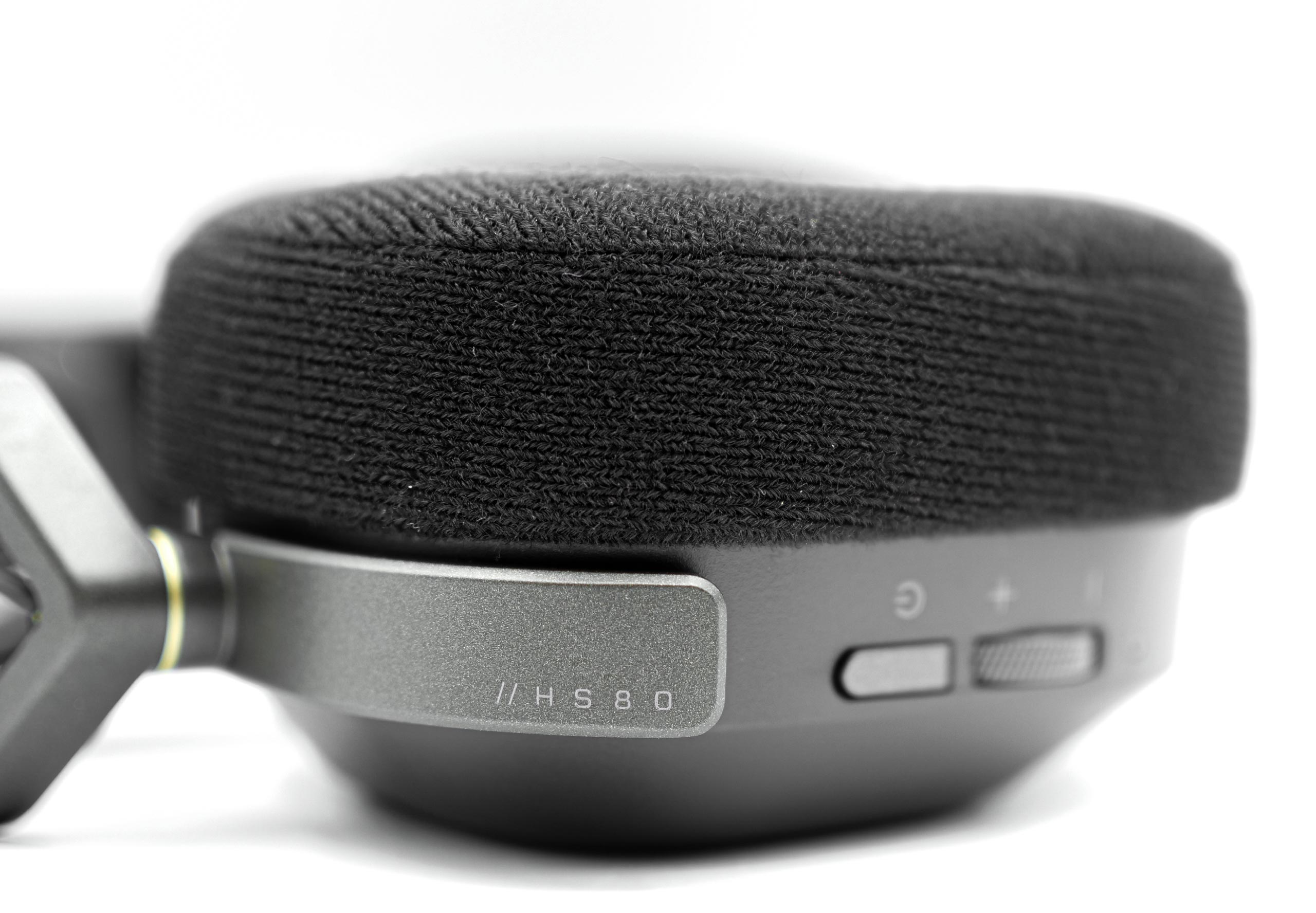 Test du Corsair HS80 RGB Wireless : un must have ? 9 corsair hs80 rgb 17