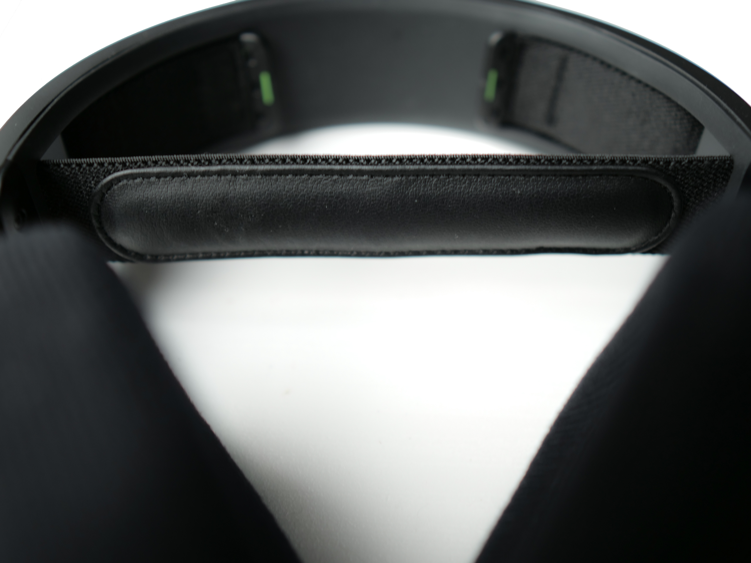 Test du Corsair HS80 RGB Wireless : un must have ? 5 corsair hs80 rgb 31