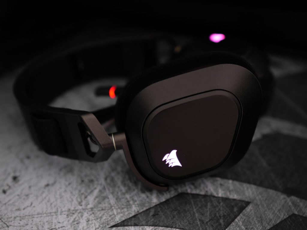 corsair hs80 rgb 34