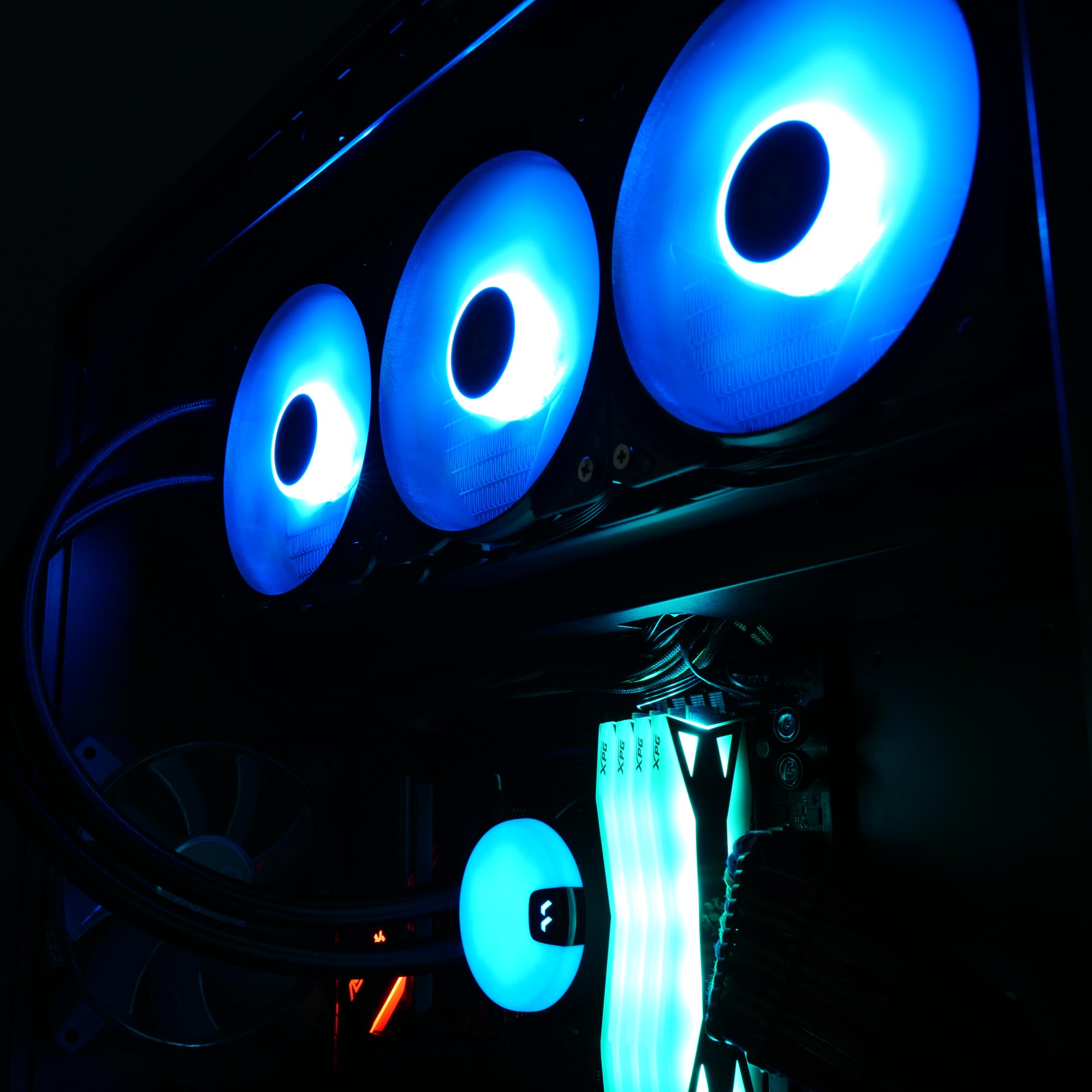 lumen 360 rgb 25