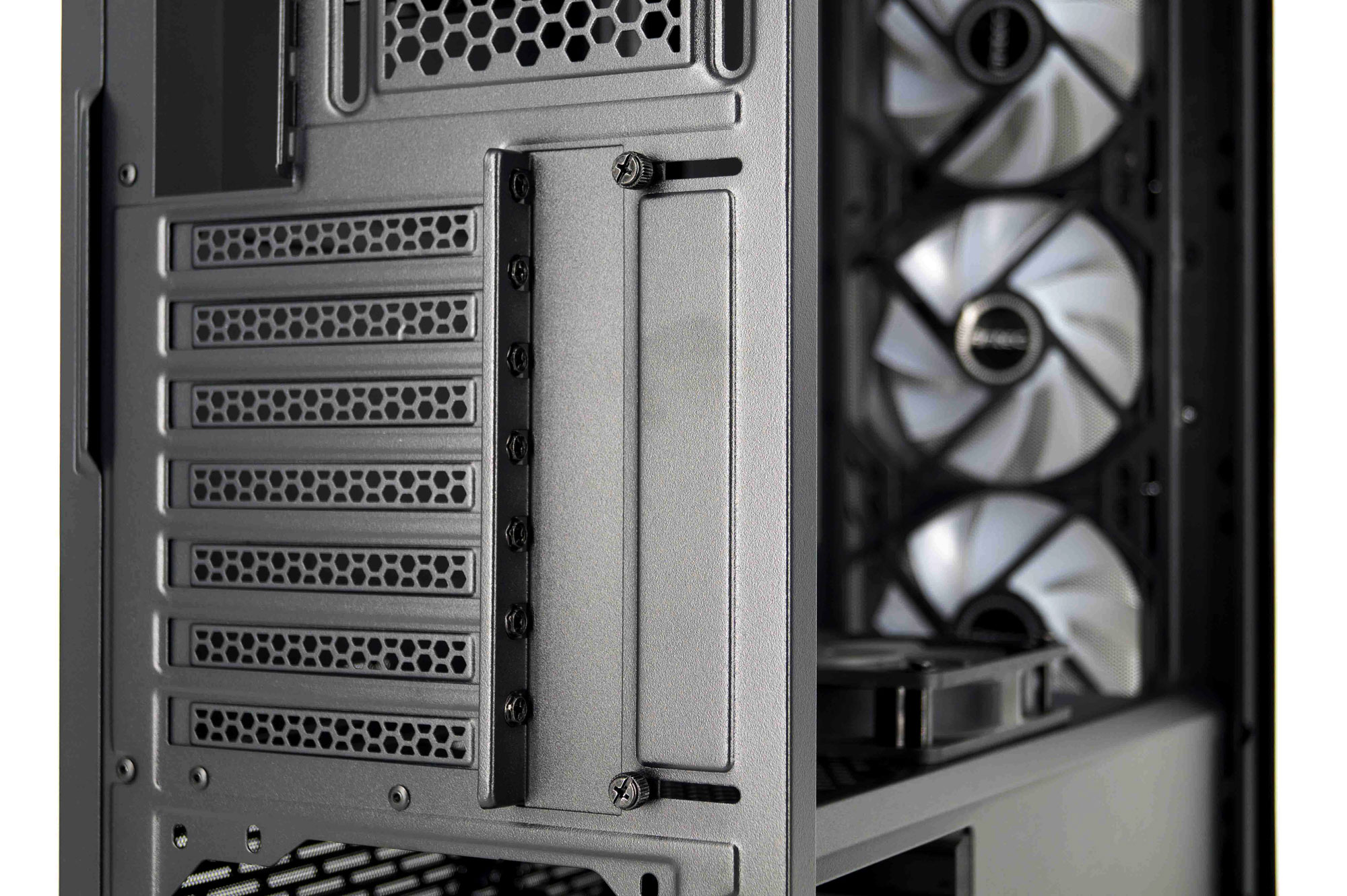 Test ANTEC DF700 Flux : emporté par la houle ! 6 Antec DF700 Flux017 1