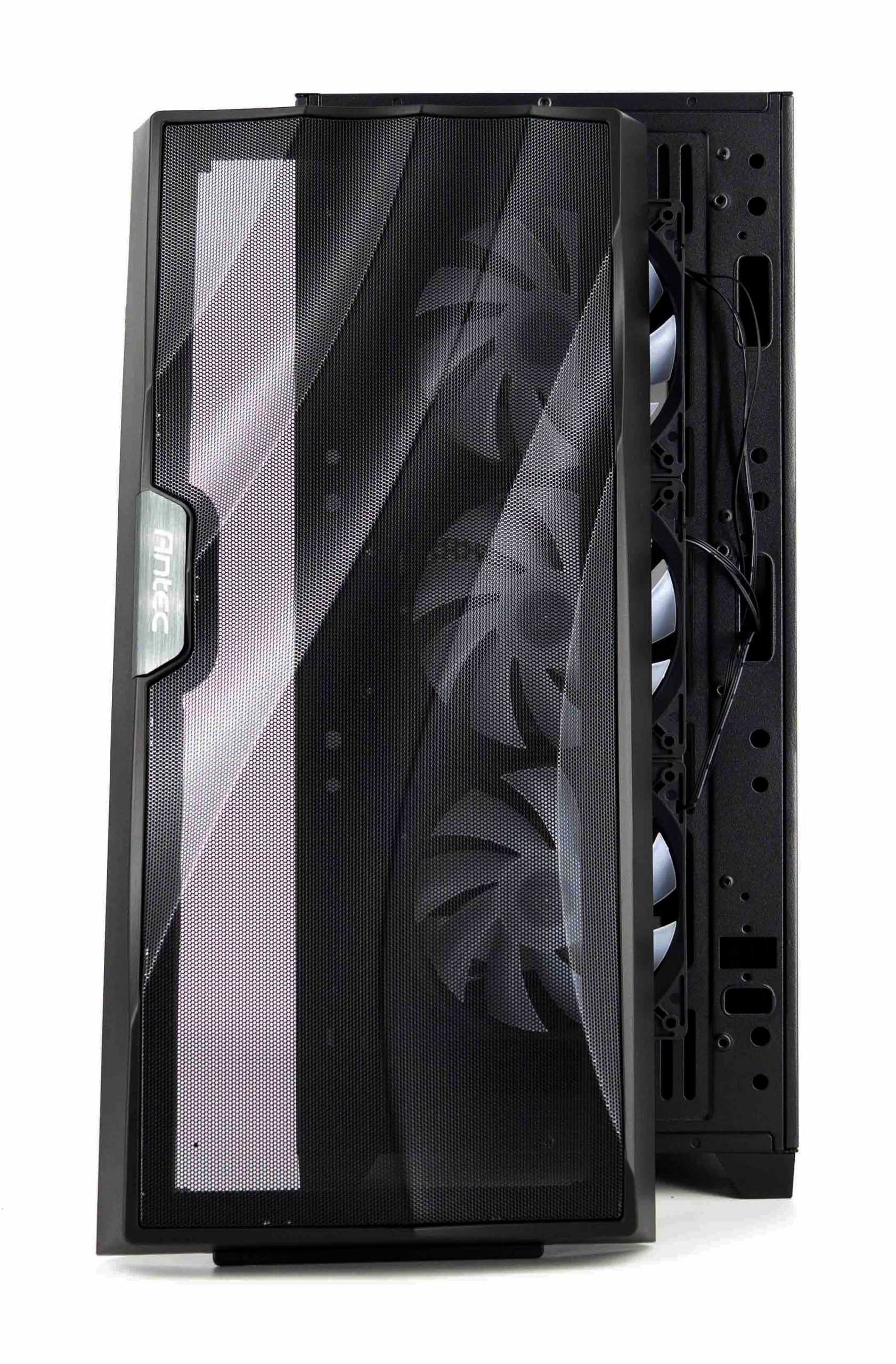 Test ANTEC DF700 Flux : emporté par la houle ! 2 Antec DF700 Flux025 scaled