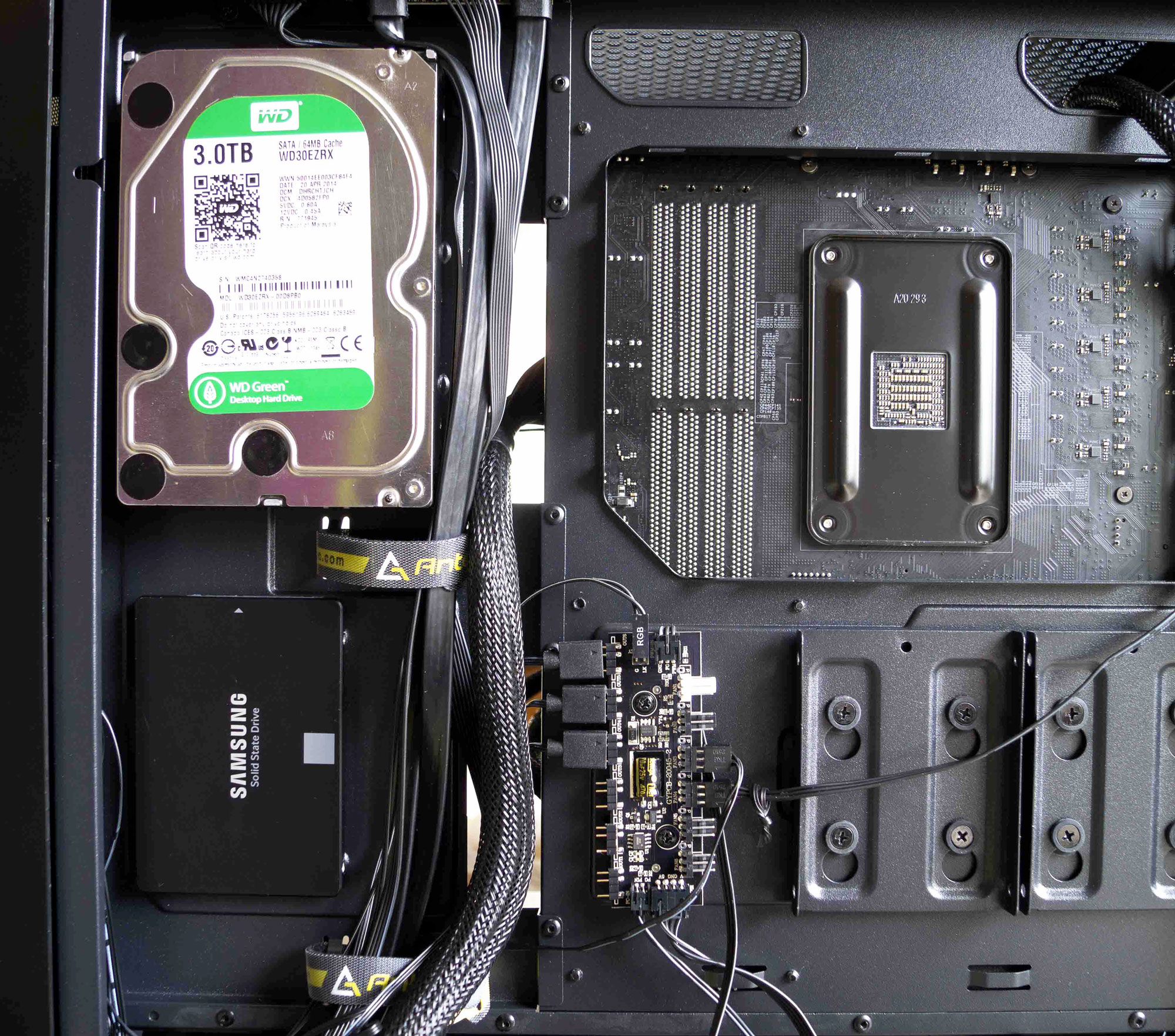 Test ANTEC DF700 Flux : emporté par la houle ! 10 Antec DF700