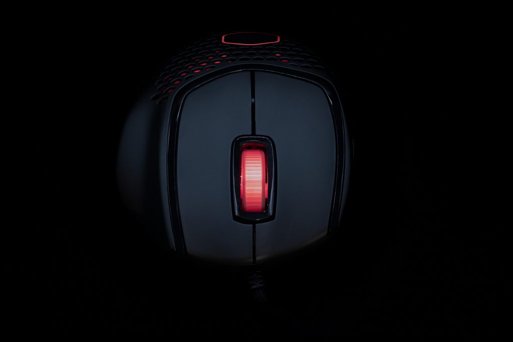 Cooler Master MM720 28