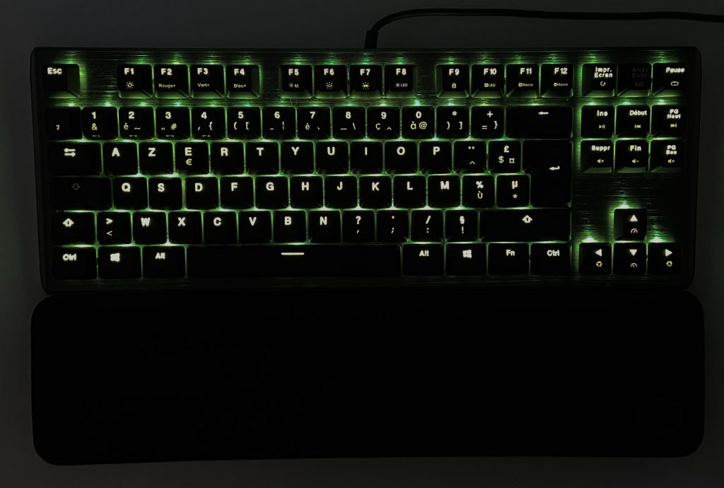 CoolermasterCK530V2 36