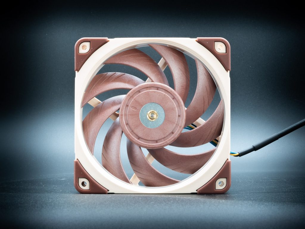 Test Noctua NH-P1 : le silence à tout prix 6 Noctua NF-A12x25 LS-PWM