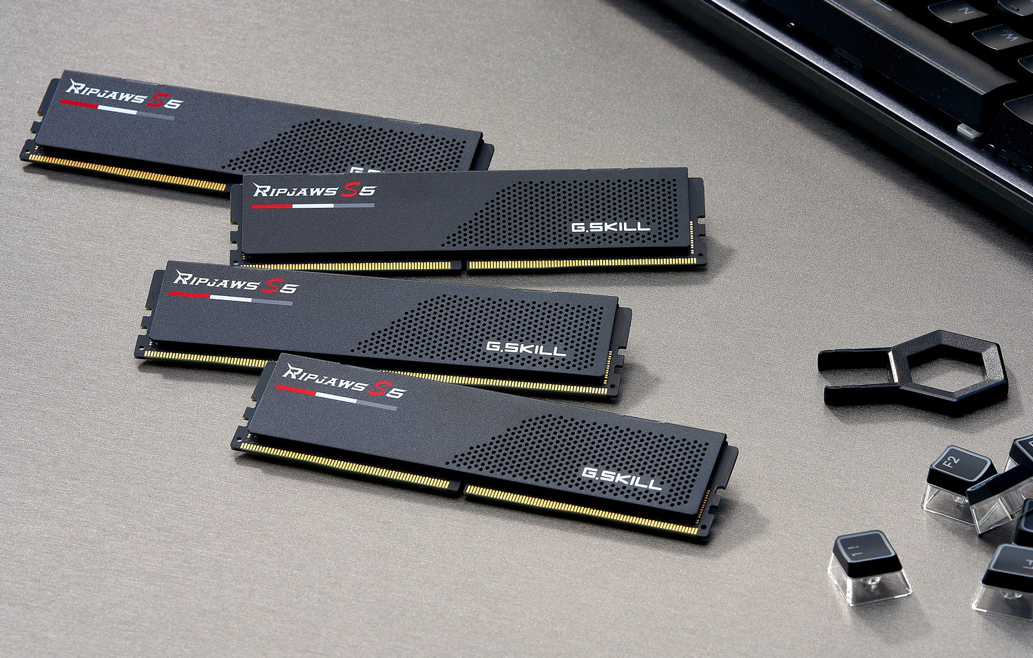 Ripjaws S5 : la DDR5 à profil bas arrive chez G.SKILL 3 03 gskill ripjaws s5 bk