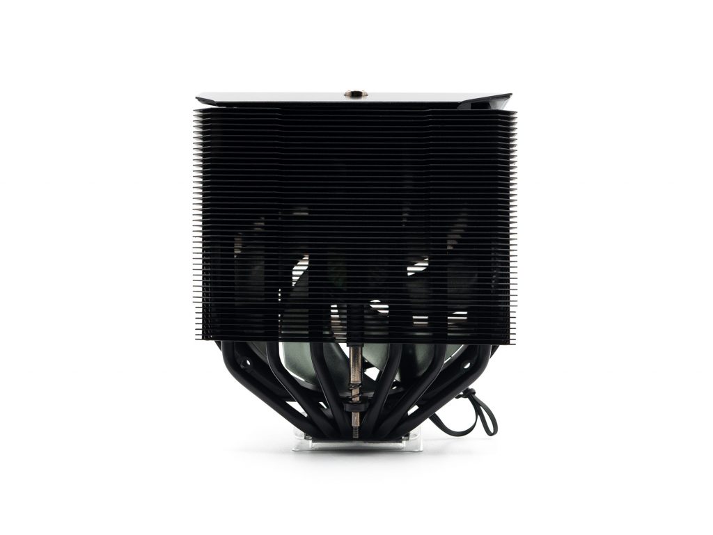 Test Cooler Master MA624 Stealth : Impressionnant ? 5 Cooler Master MA624 Stealth 14