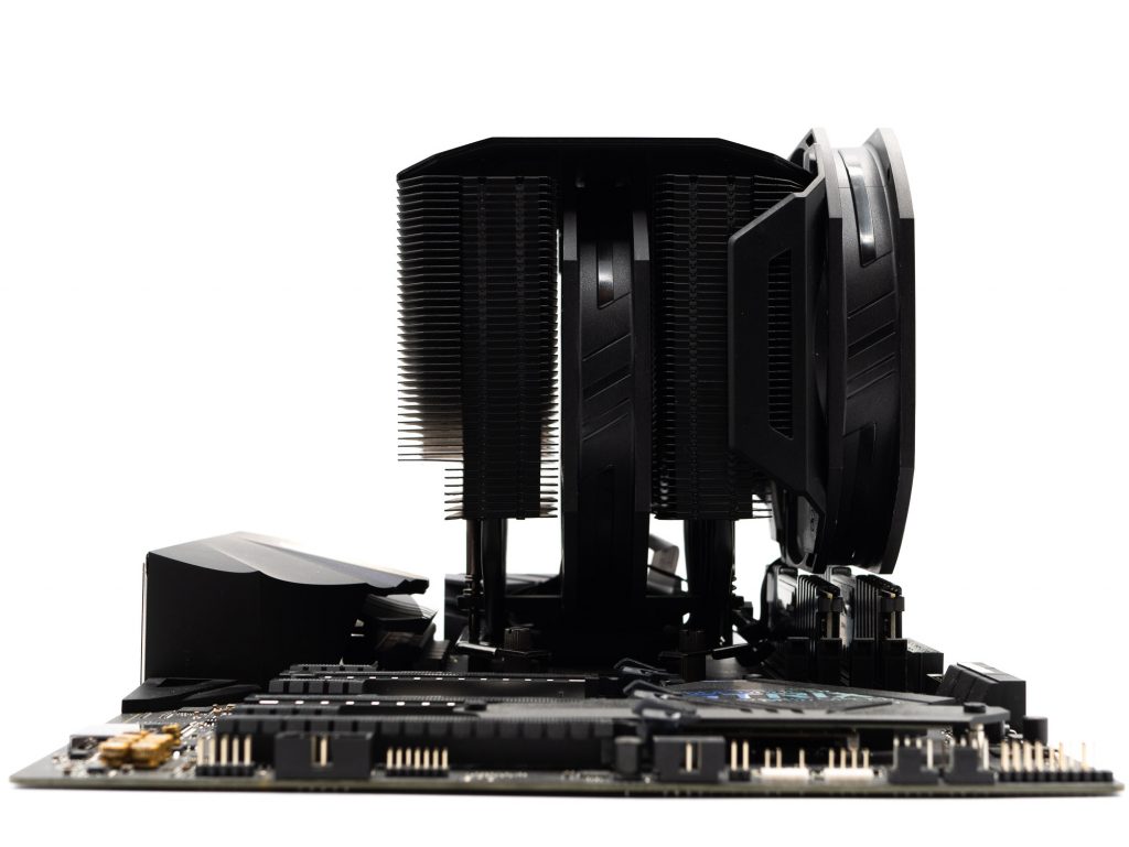 Test Cooler Master MA624 Stealth : Impressionnant ? 2 Cooler Master MA624 Stealth 31