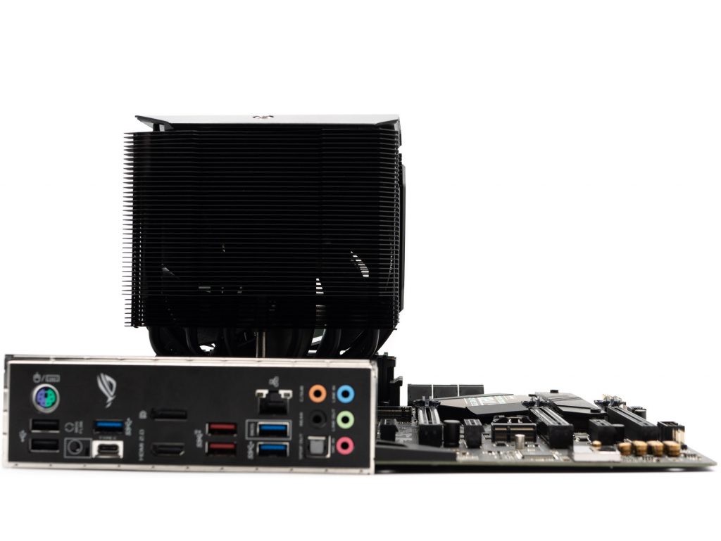 Test Cooler Master MA624 Stealth : Impressionnant ? 5 Cooler Master MA624 Stealth 34