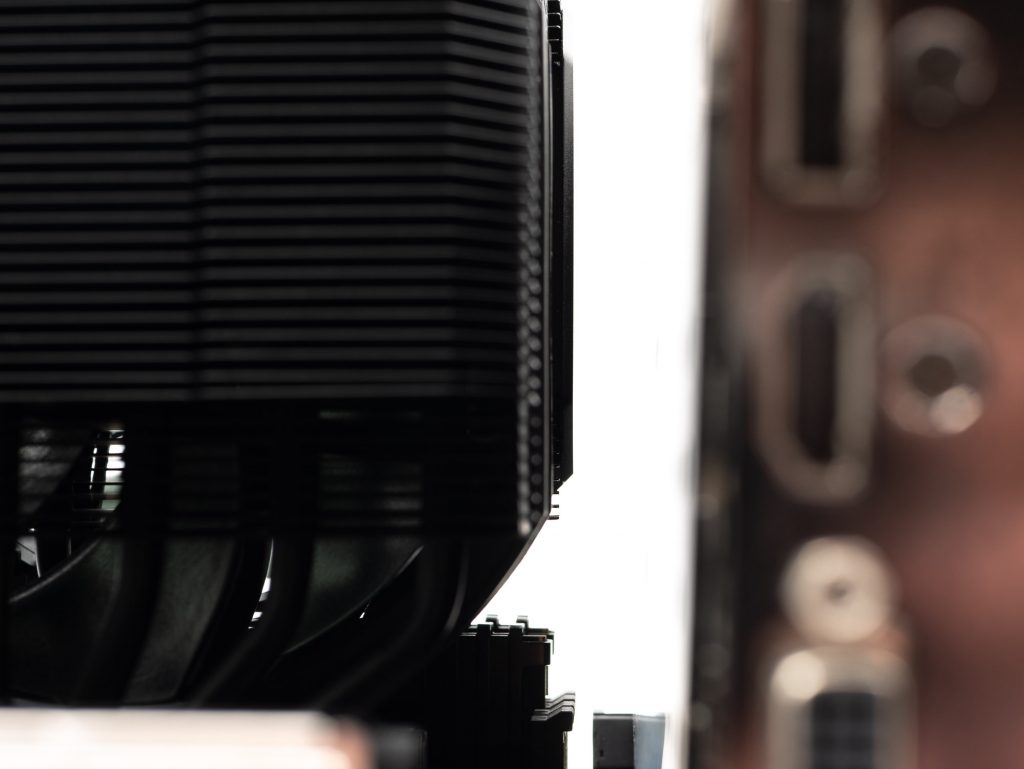 Test Cooler Master MA624 Stealth : Impressionnant ? 7 Cooler Master MA624 Stealth 37